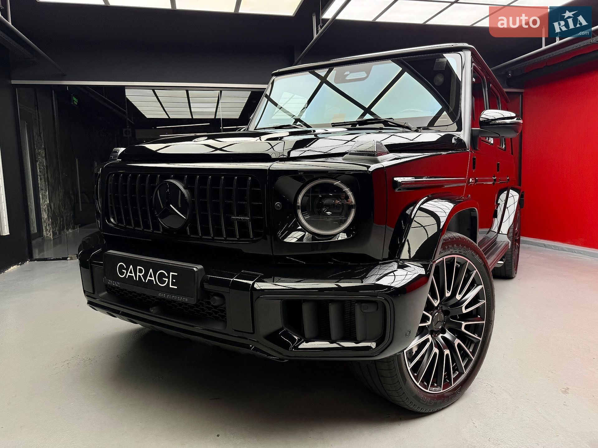 Mercedes-Benz G-Class 2026 VIN W1NWH5AB1VX099869 фото оголошення 4 з 60
