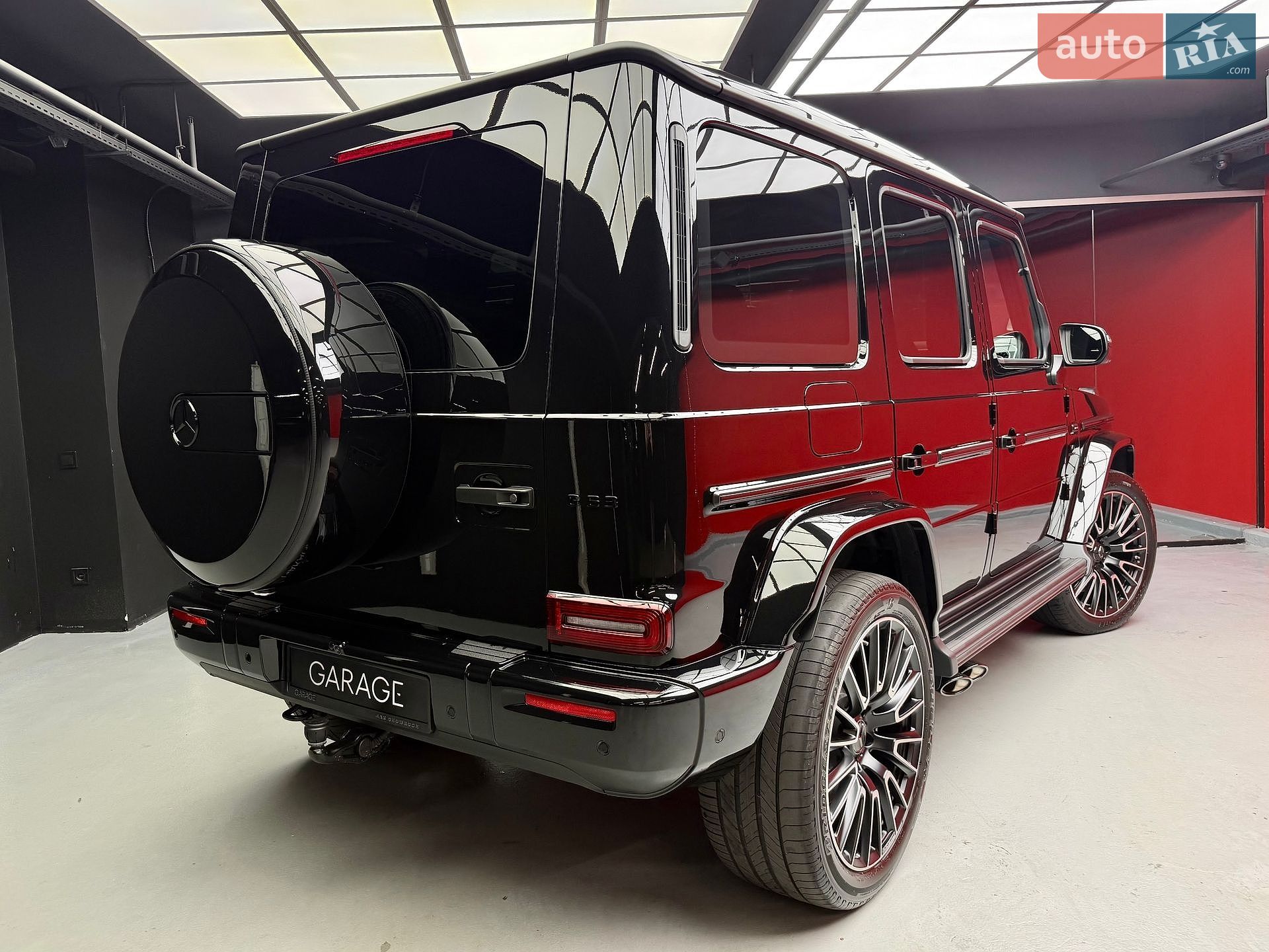 Mercedes-Benz G-Class 2026 VIN W1NWH5AB1VX099869 фото оголошення 13 з 60