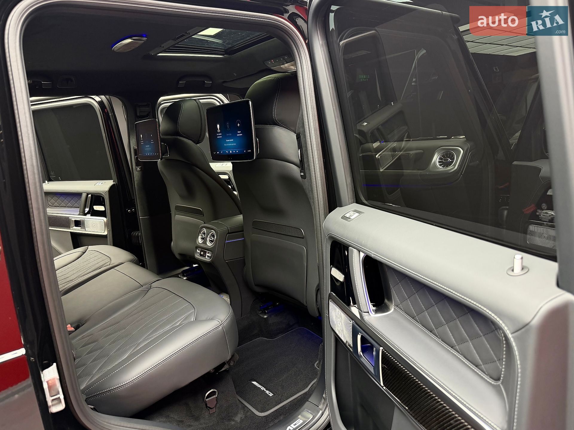 Mercedes-Benz G-Class 2026 VIN W1NWH5AB1VX099869 фото оголошення 45 з 60