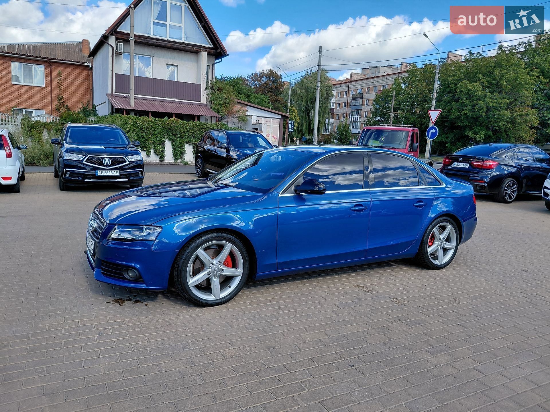 Audi A4 2009 VIN WAUZZZ8K8AN003155 фото оголошення 32 з 33