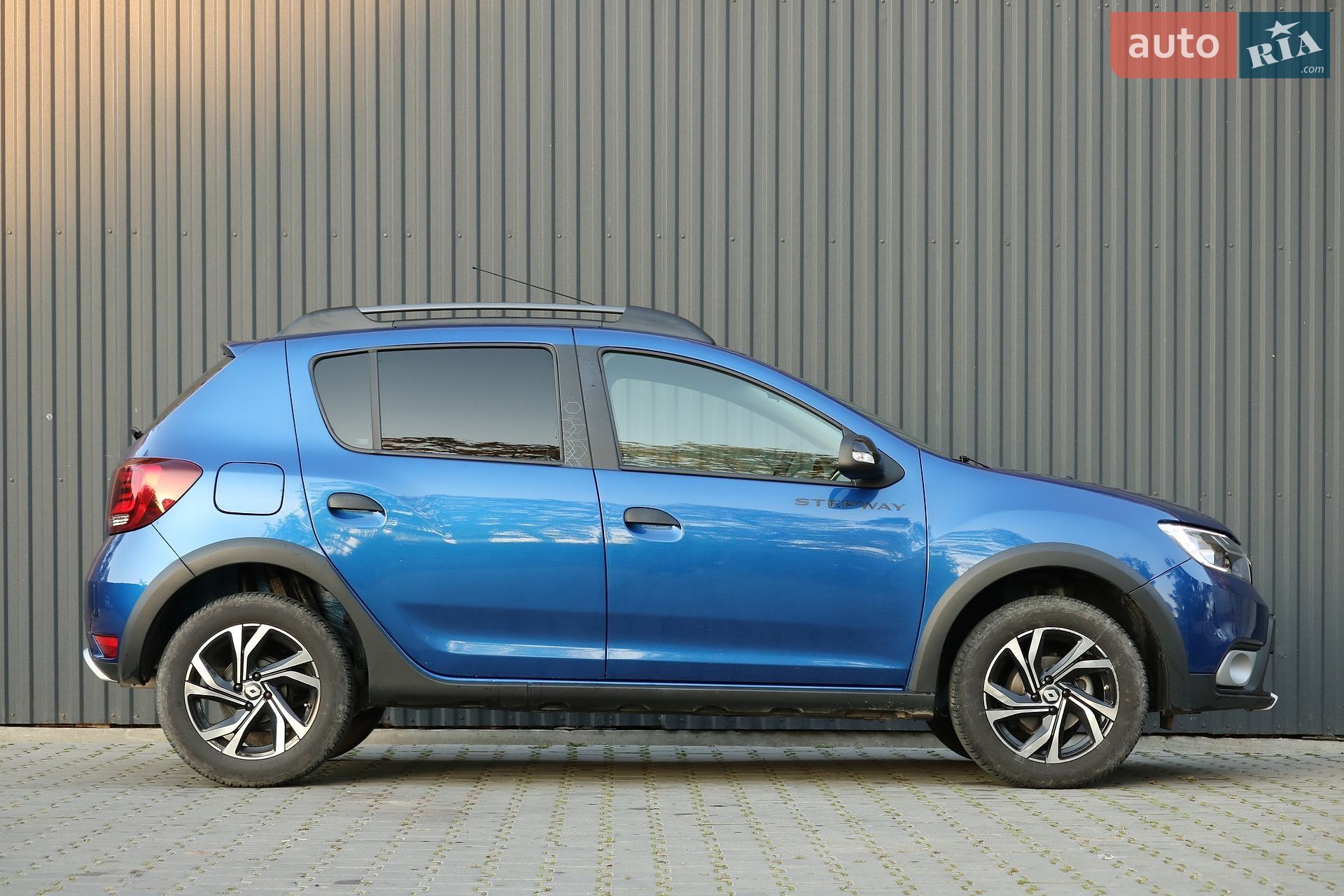 Renault Sandero 2020 VIN VF15SRCLC66340151 фото оголошення 2 з 34