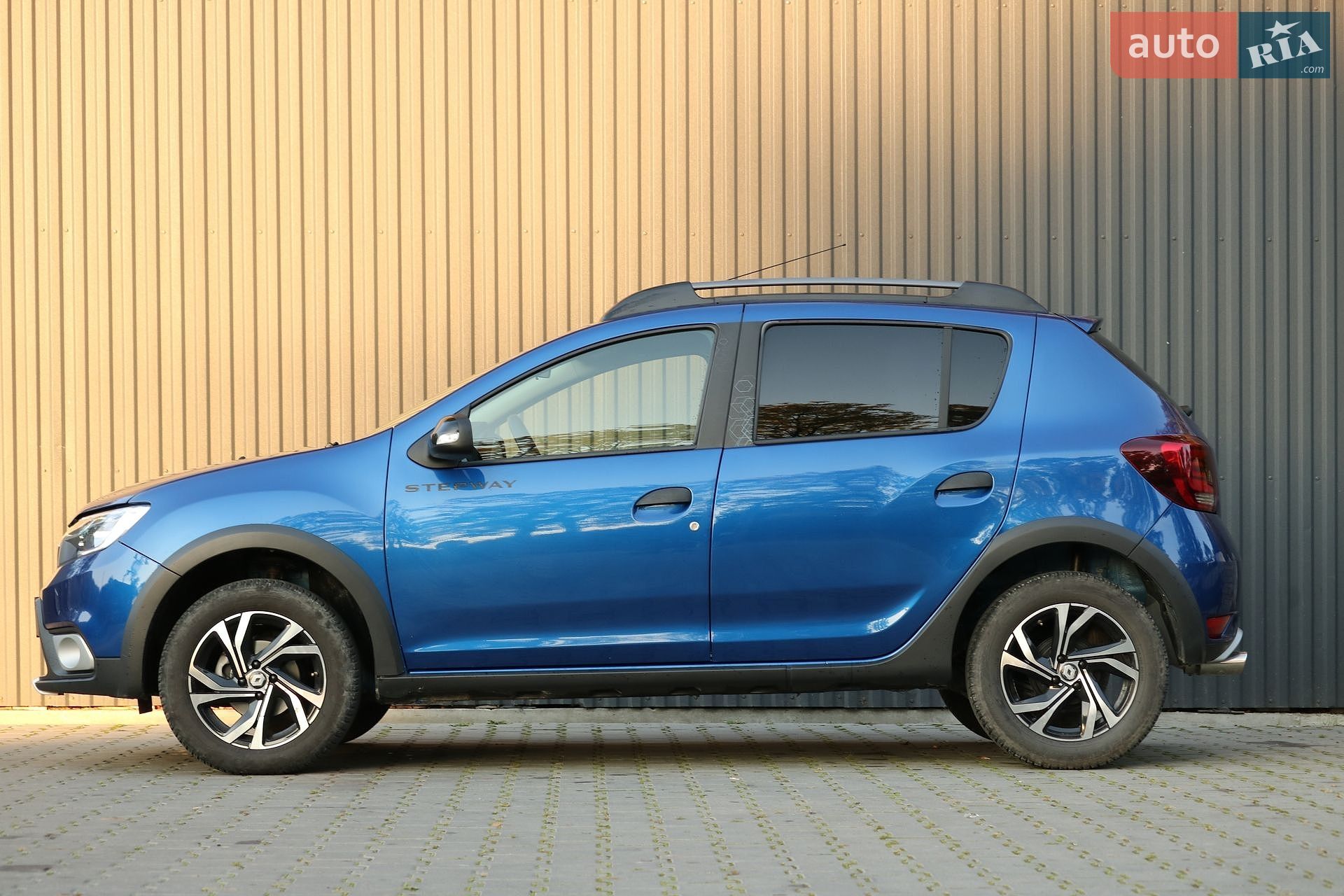 Renault Sandero 2020 VIN VF15SRCLC66340151 фото оголошення 3 з 34