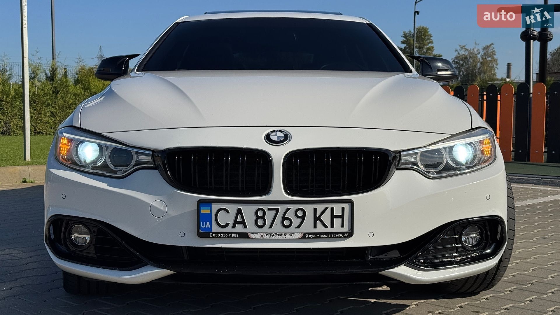 BMW 4 Series Gran Coupe 2015 VIN WBA4A9C57GGL87381 фото оголошення 12 з 68