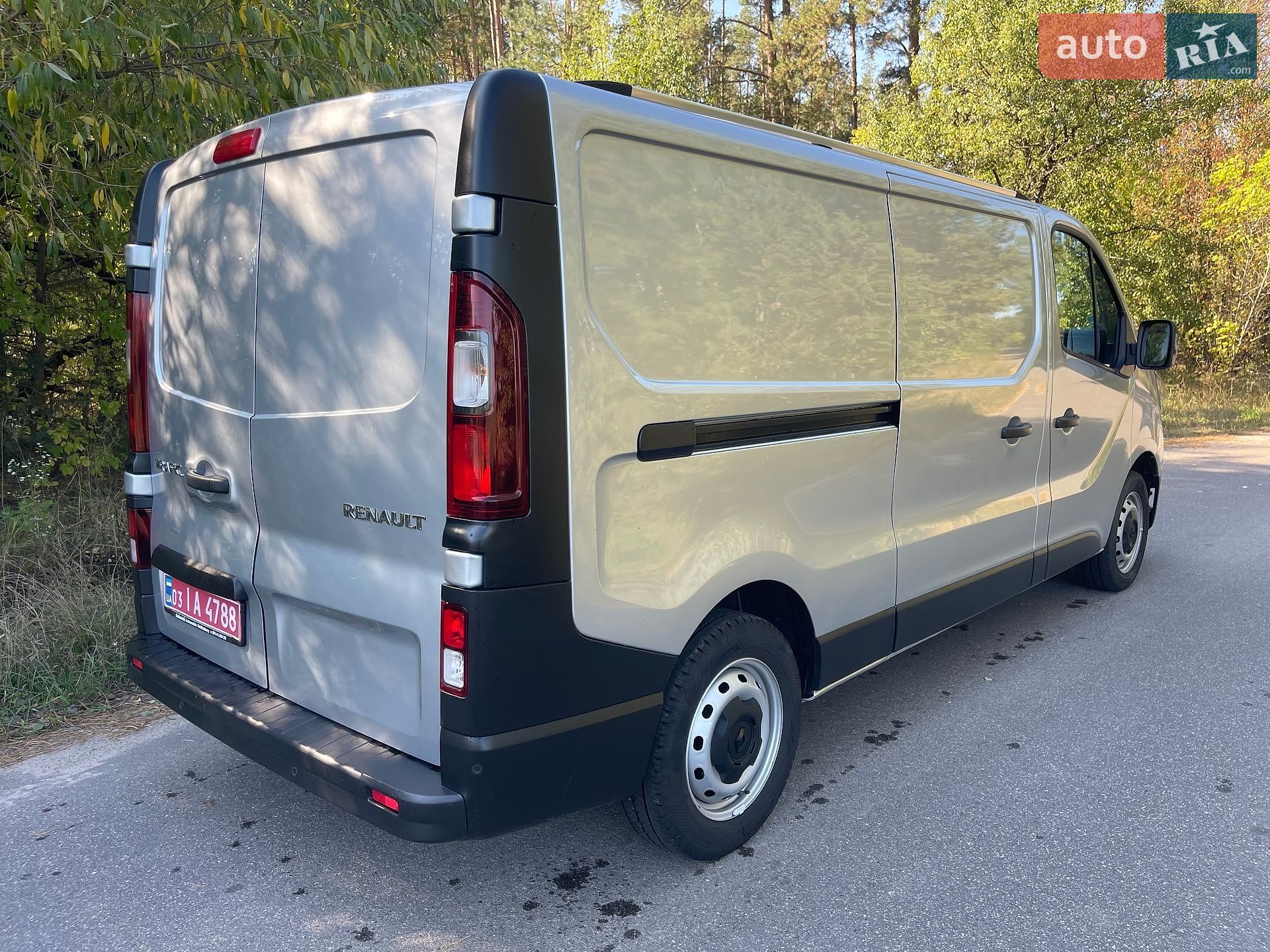 Renault Trafic 2023 VIN VF1FL000270484182 фото оголошення 4 з 56