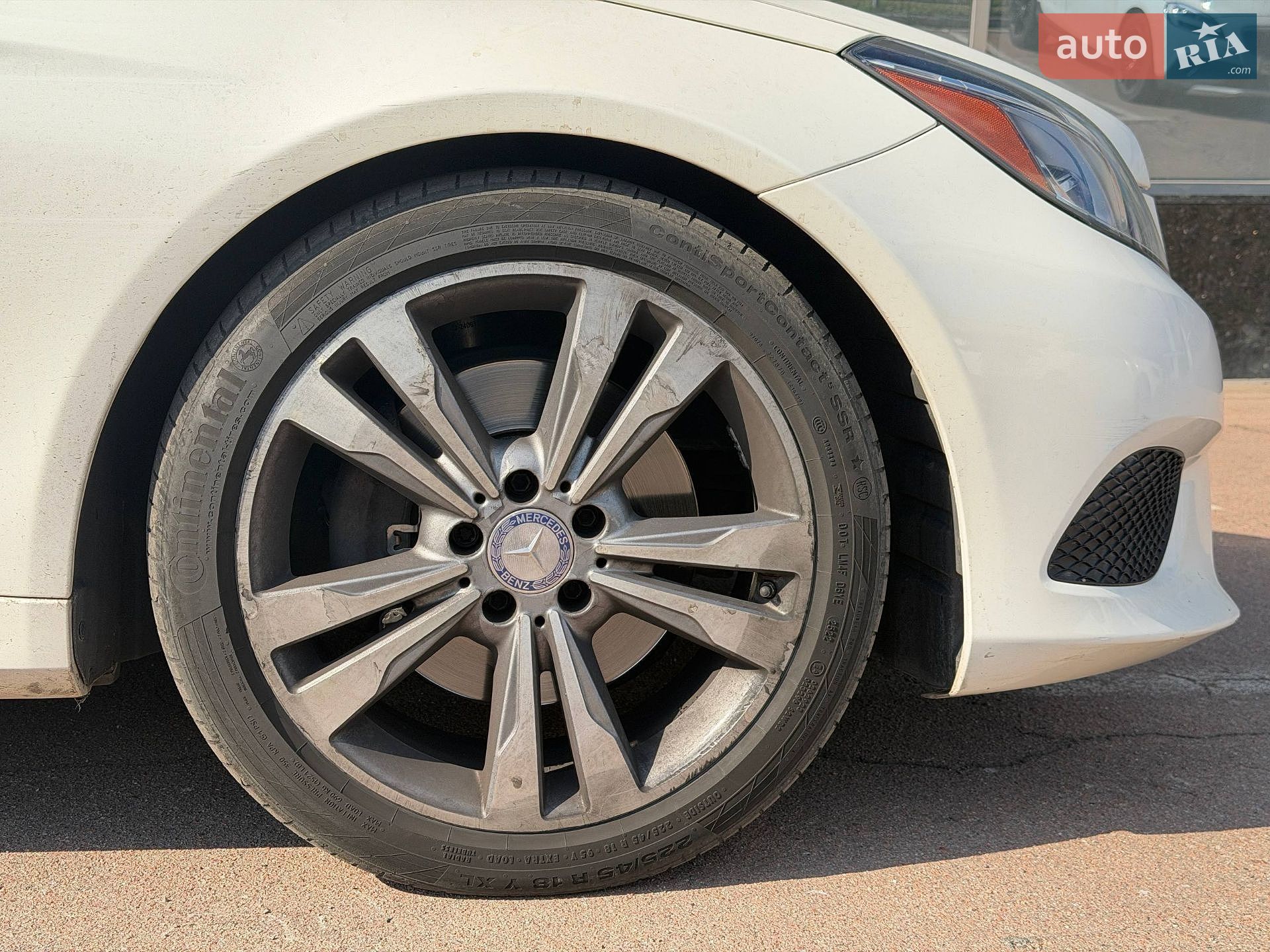 Mercedes-Benz E-Class 2016 VIN WDDKJ6FB9HF360142 фото оголошення 8 з 27