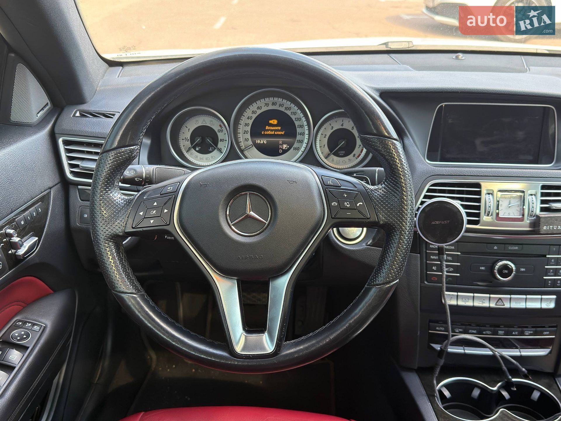 Mercedes-Benz E-Class 2016 VIN WDDKJ6FB9HF360142 фото оголошення 19 з 27