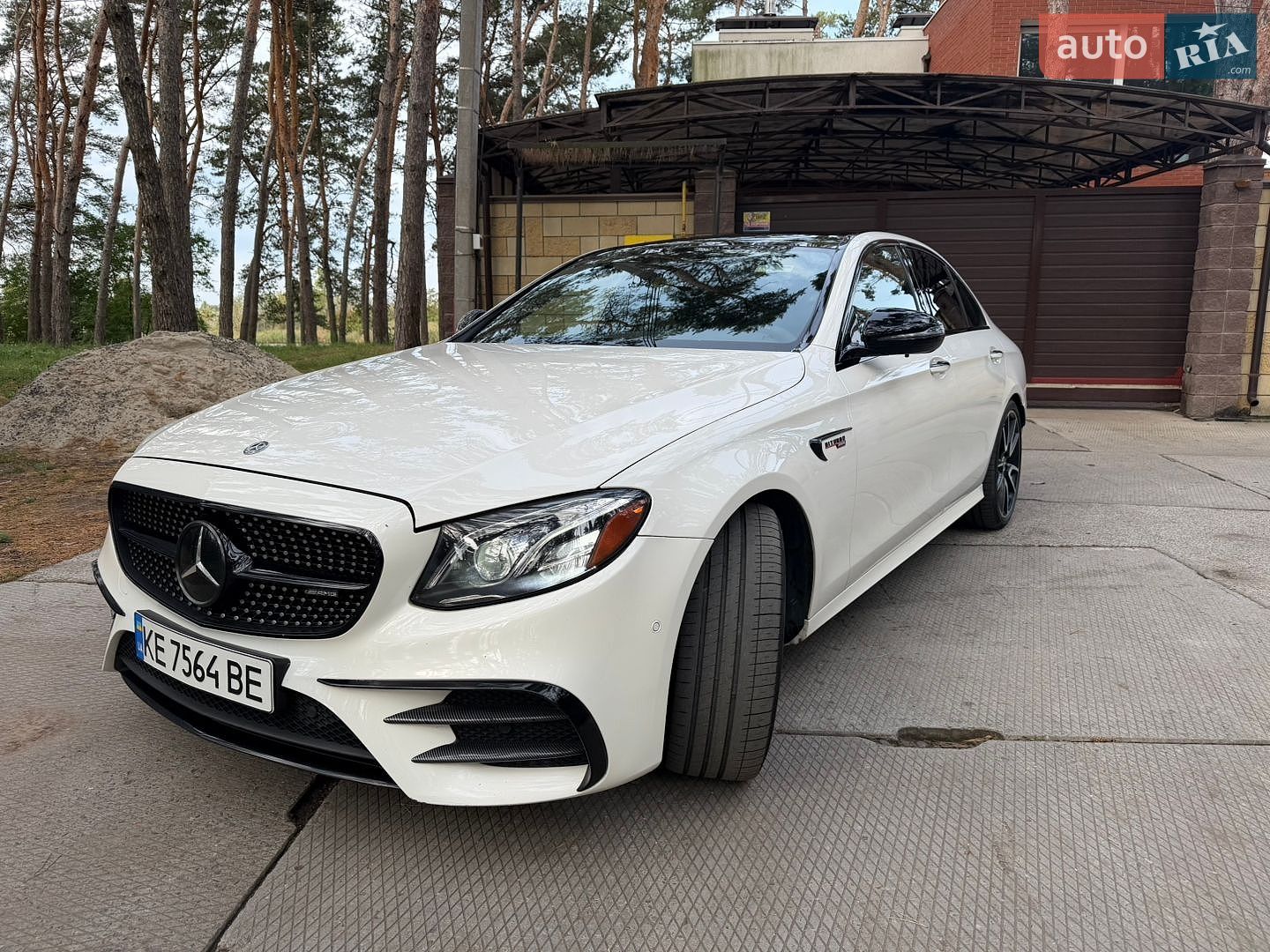 Mercedes-Benz E-Class 2017 VIN WDDZF6EB8JA390625 фото оголошення 2 з 13