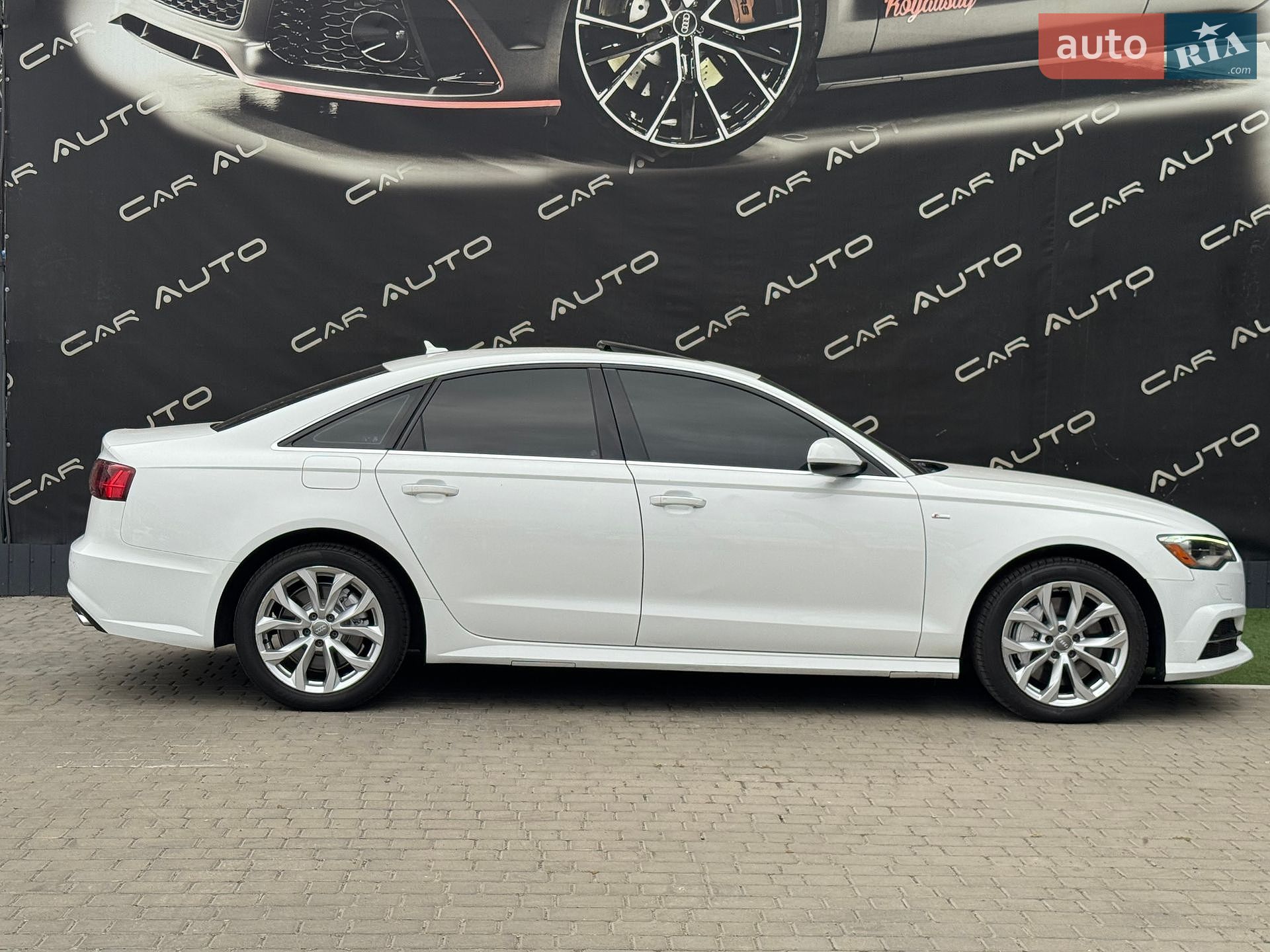 Audi A6 2018 VIN WAUC8AFC4JN032450 фото оголошення 6 з 35