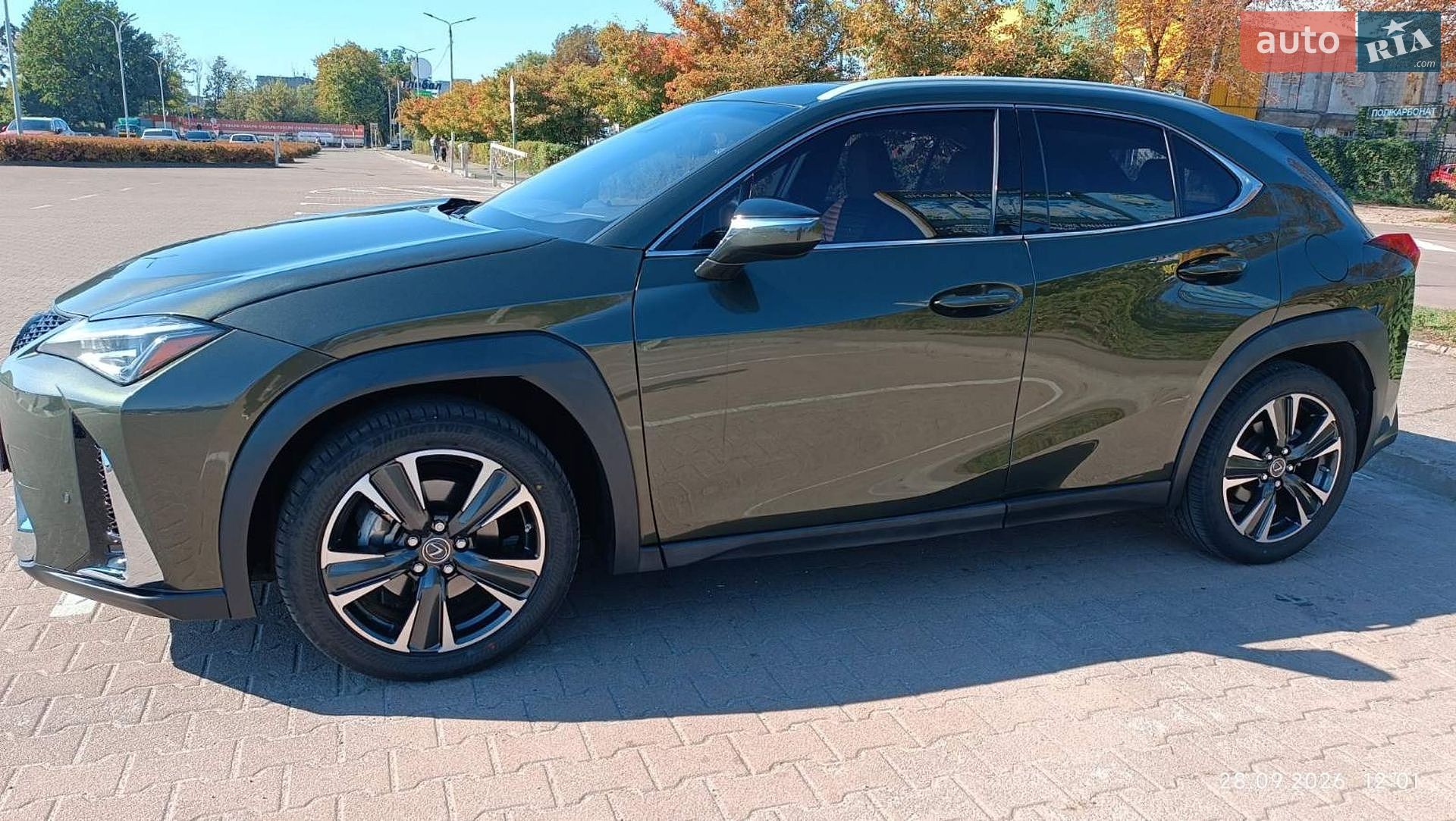 Lexus UX 2020 VIN JTHP3JBH9M2034977 фото оголошення 2 з 24