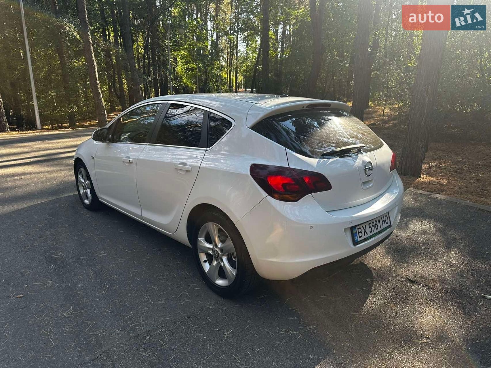 Opel Astra 2011 VIN W0LPF6EG0BG127023 фото оголошення 3 з 12