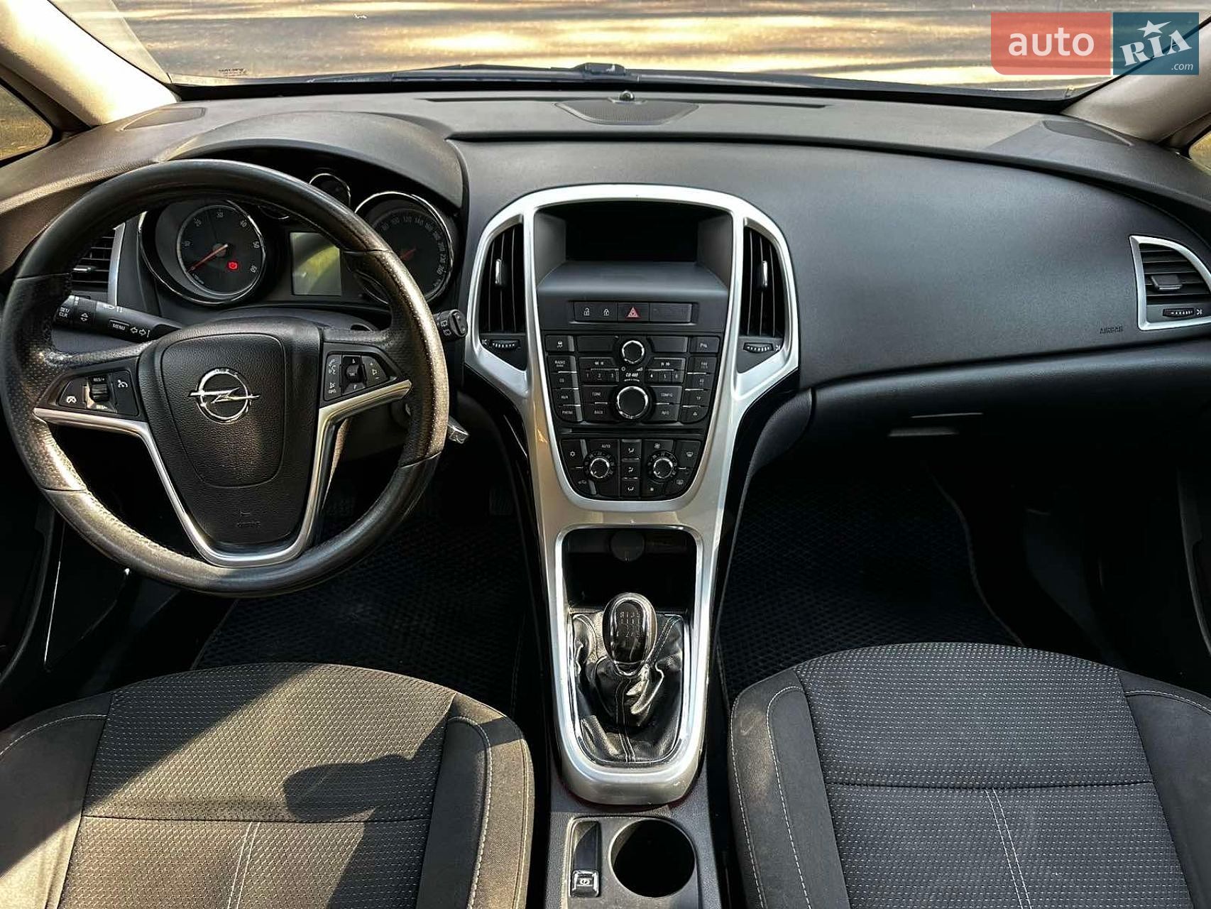 Opel Astra 2011 VIN W0LPF6EG0BG127023 фото оголошення 10 з 12