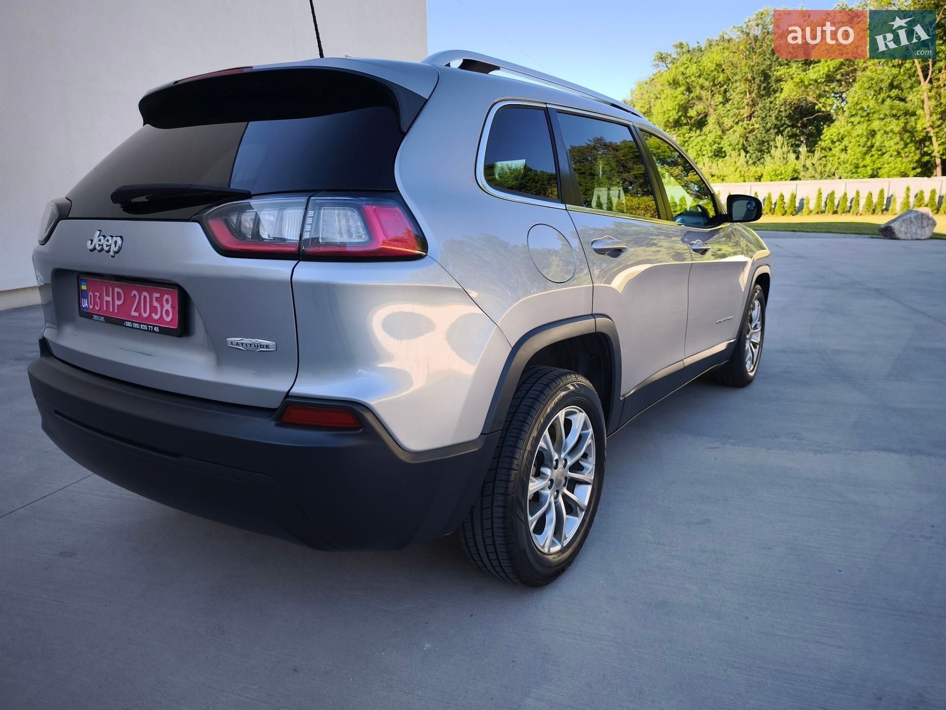 Jeep Cherokee 2019 VIN 1C4PJLLB7KD202422 фото оголошення 9 з 24