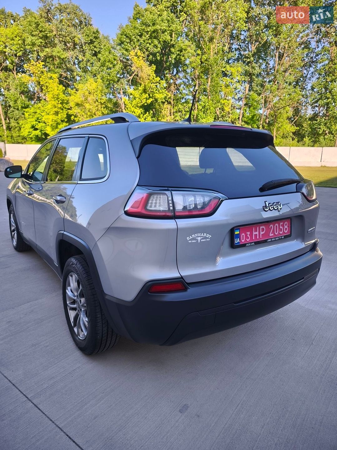 Jeep Cherokee 2019 VIN 1C4PJLLB7KD202422 фото оголошення 4 з 24