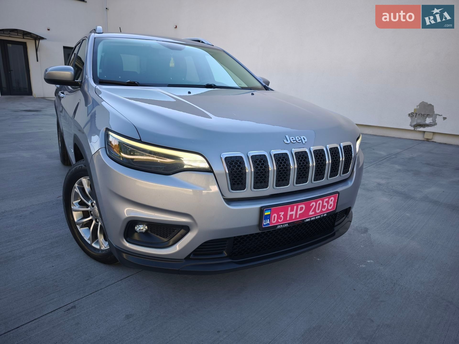 Jeep Cherokee 2019 VIN 1C4PJLLB7KD202422 фото оголошення 22 з 24