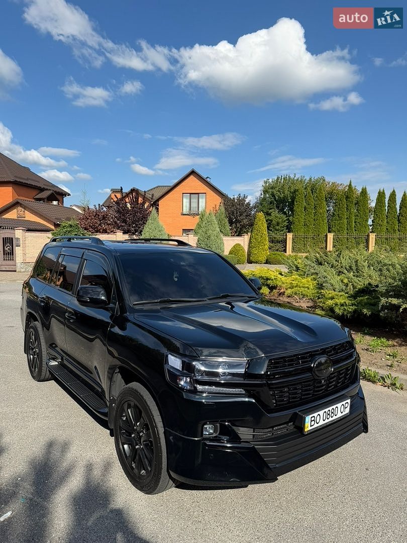 Toyota Land Cruiser 2017 VIN JTMCV02J404218987 фото оголошення 7 з 21