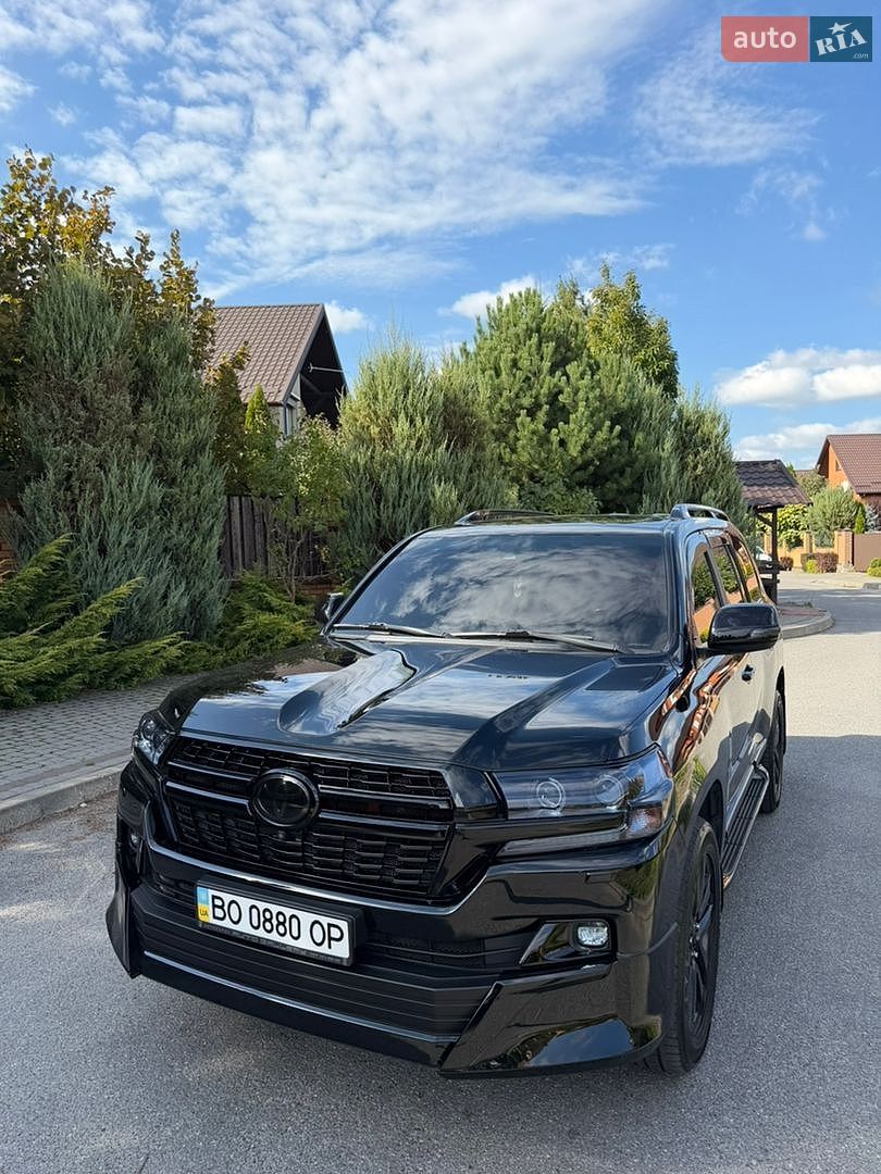 Toyota Land Cruiser 2017 VIN JTMCV02J404218987 фото оголошення 3 з 21