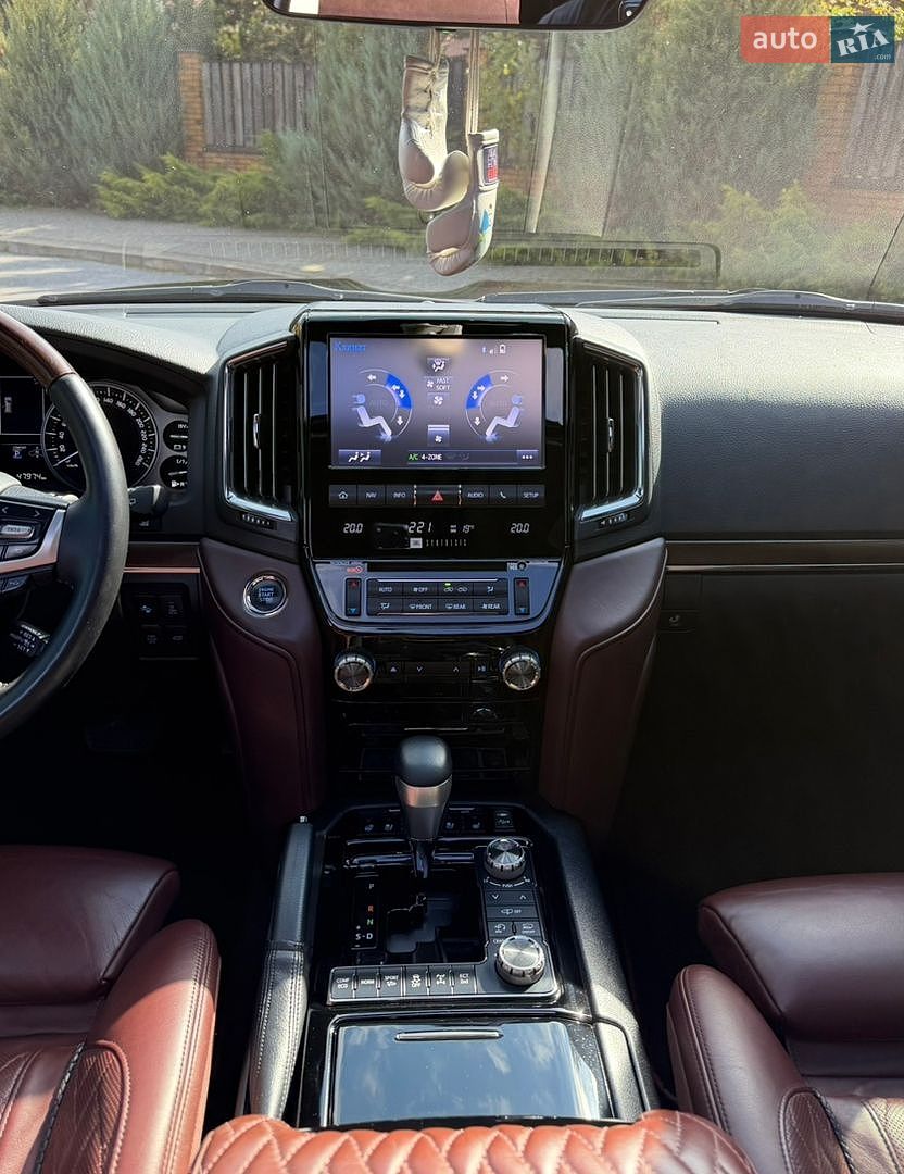 Toyota Land Cruiser 2017 VIN JTMCV02J404218987 фото оголошення 15 з 21