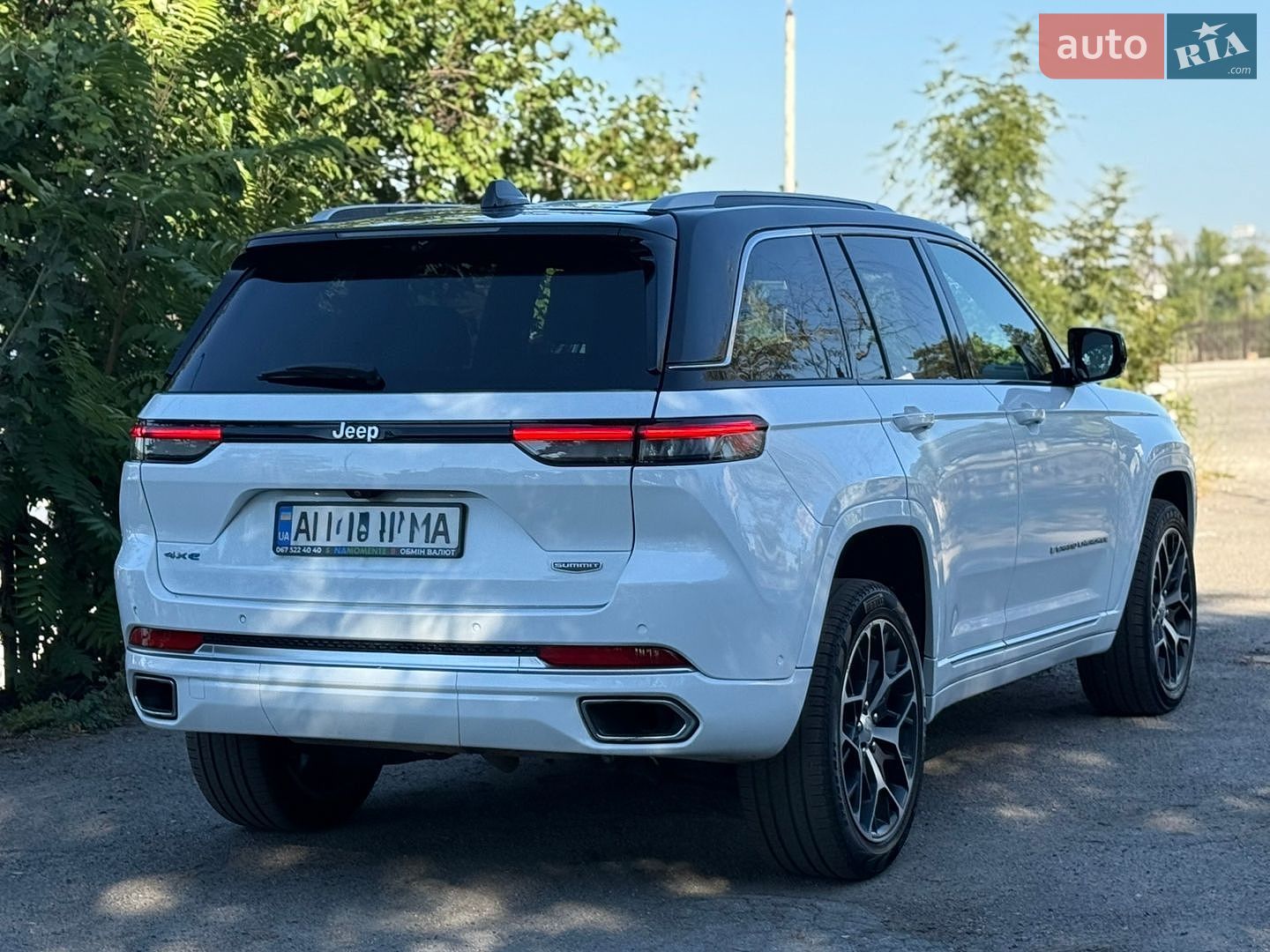 Jeep Grand Cherokee 2023 VIN 1C4RJYE65P8802183 фото оголошення 7 з 23
