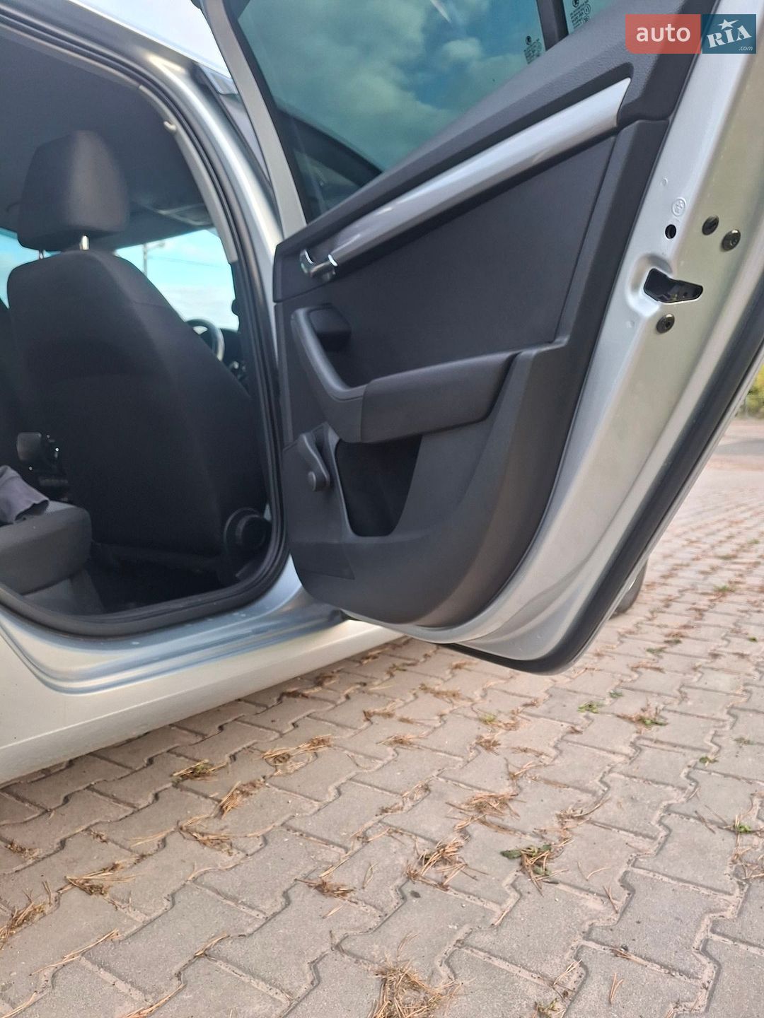 Skoda Octavia 2013 VIN TMBAG7NE1E0016034 фото оголошення 6 з 21