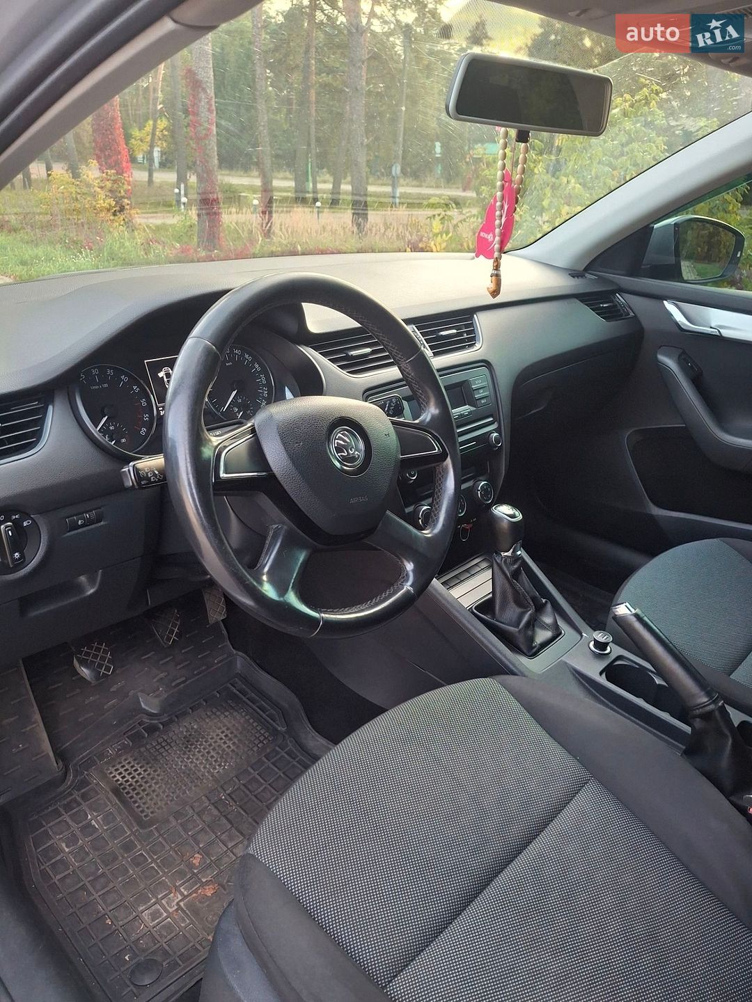 Skoda Octavia 2013 VIN TMBAG7NE1E0016034 фото оголошення 11 з 21