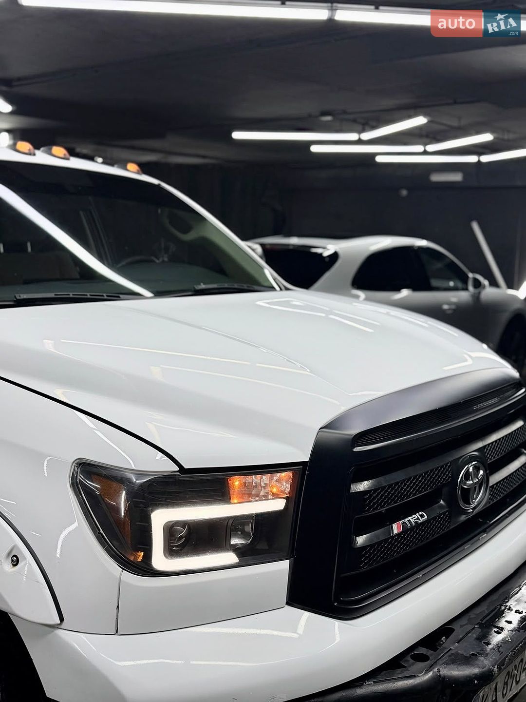 Toyota Tundra 2010 VIN 5TFRU5F14BX024935 фото оголошення 16 з 29