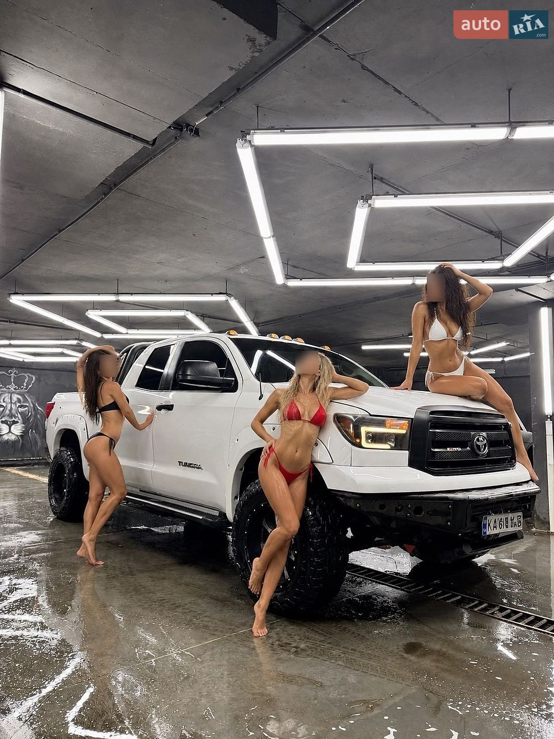 Toyota Tundra 2010 VIN 5TFRU5F14BX024935 фото оголошення 15 з 29