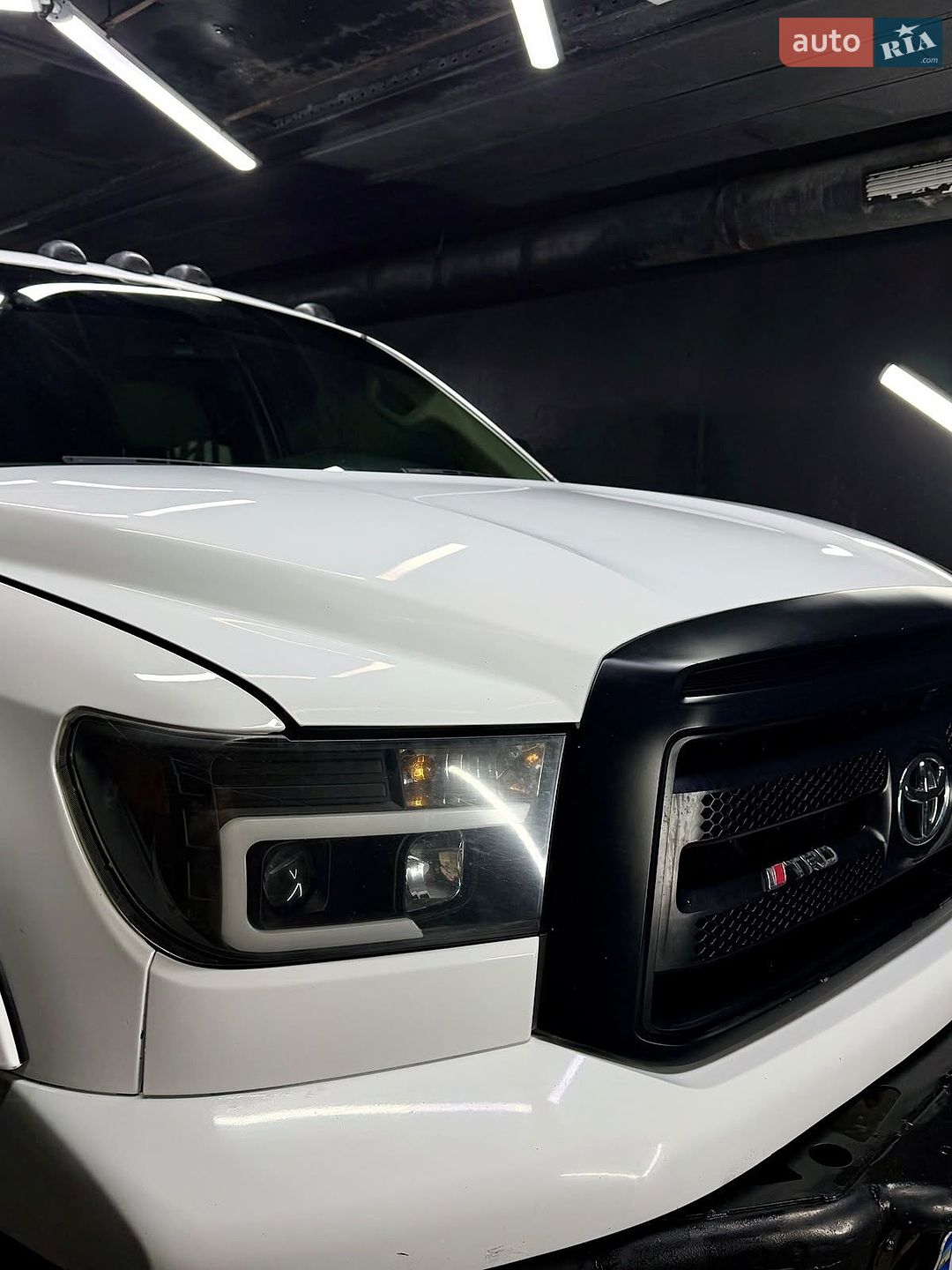 Toyota Tundra 2010 VIN 5TFRU5F14BX024935 фото оголошення 19 з 29