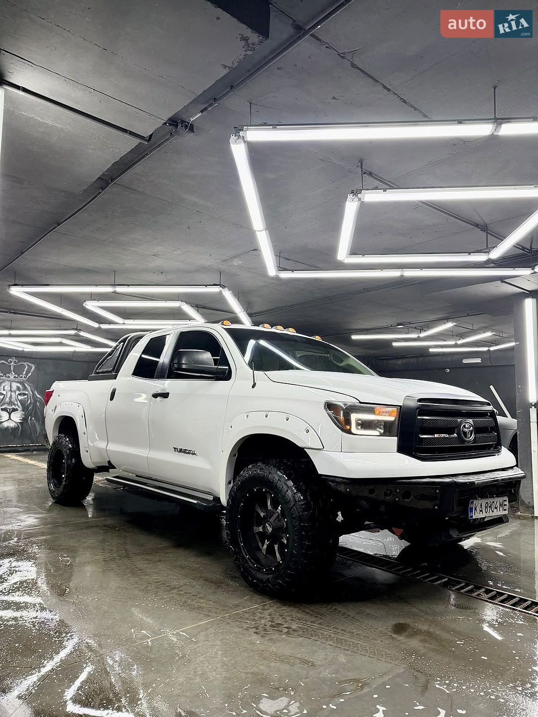 Toyota Tundra 2010 VIN 5TFRU5F14BX024935 фото оголошення 2 з 29