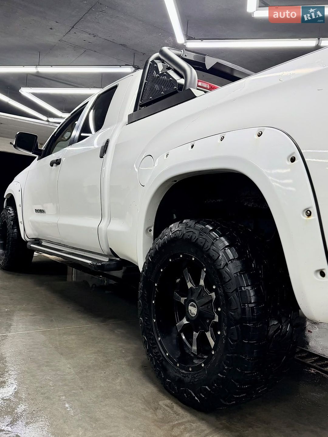 Toyota Tundra 2010 VIN 5TFRU5F14BX024935 фото оголошення 9 з 29