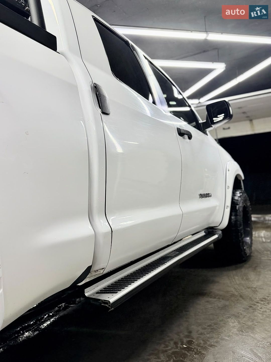 Toyota Tundra 2010 VIN 5TFRU5F14BX024935 фото оголошення 10 з 29