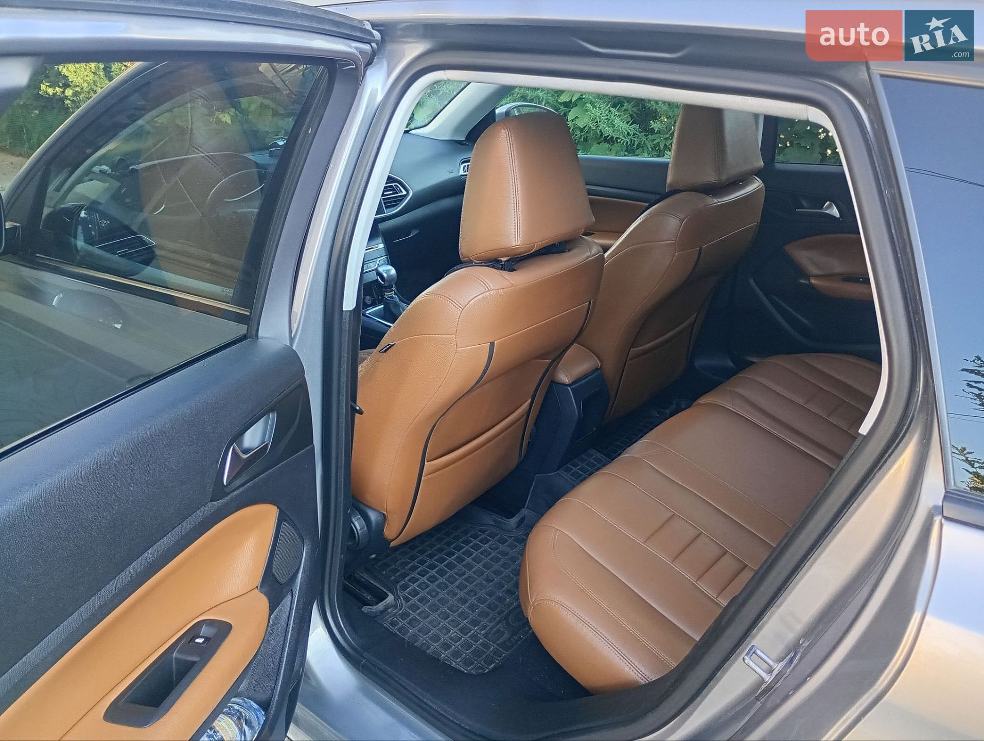 Peugeot 308 2015 VIN VF3LCBHZHFS335270 фото оголошення 5 з 10