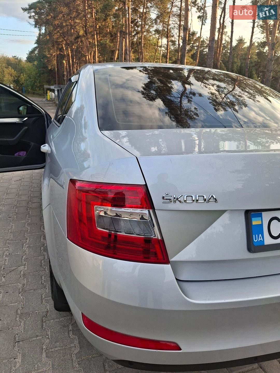 Skoda Octavia 2013 VIN TMBAG7NE1E0016034 фото оголошення 19 з 21