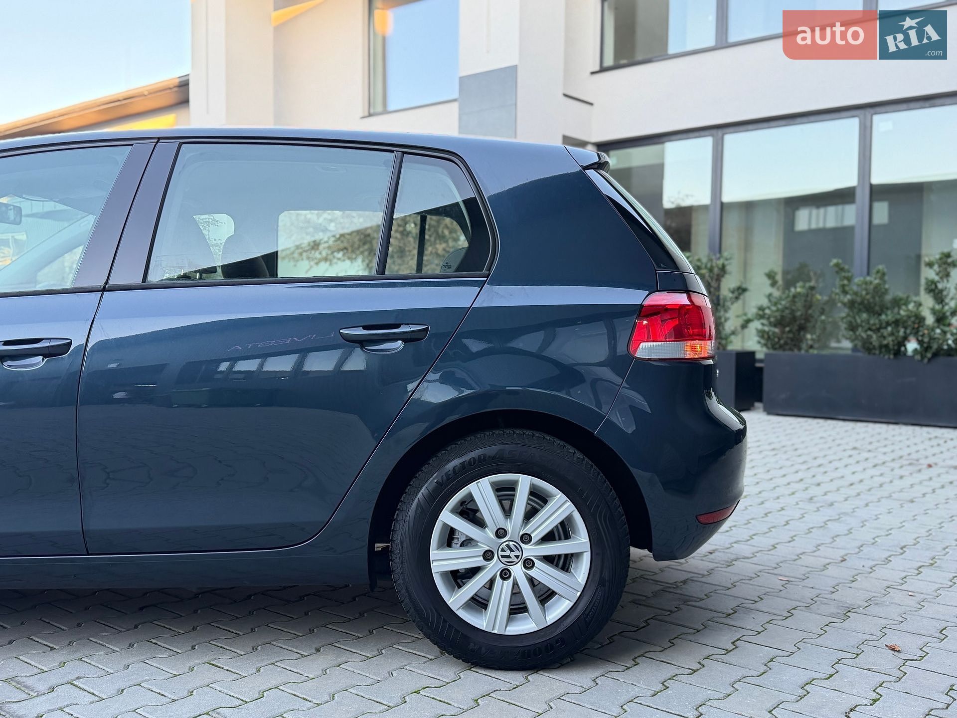 Volkswagen Golf 2012 VIN WVWZZZ1KZCP057684 фото оголошення 45 з 98