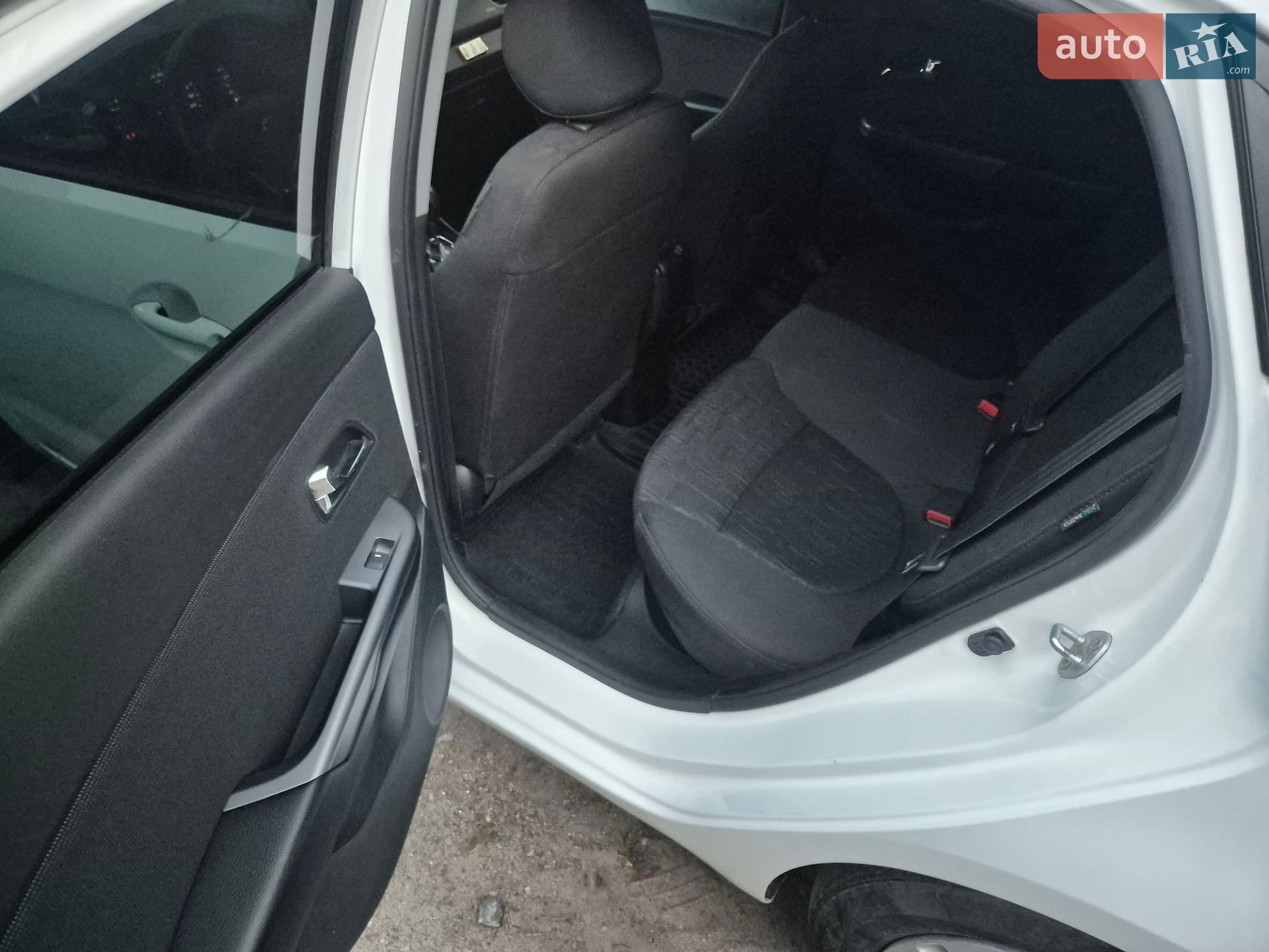 Kia Rio 2013 VIN Z94CC41BBER184582 фото оголошення 11 з 21