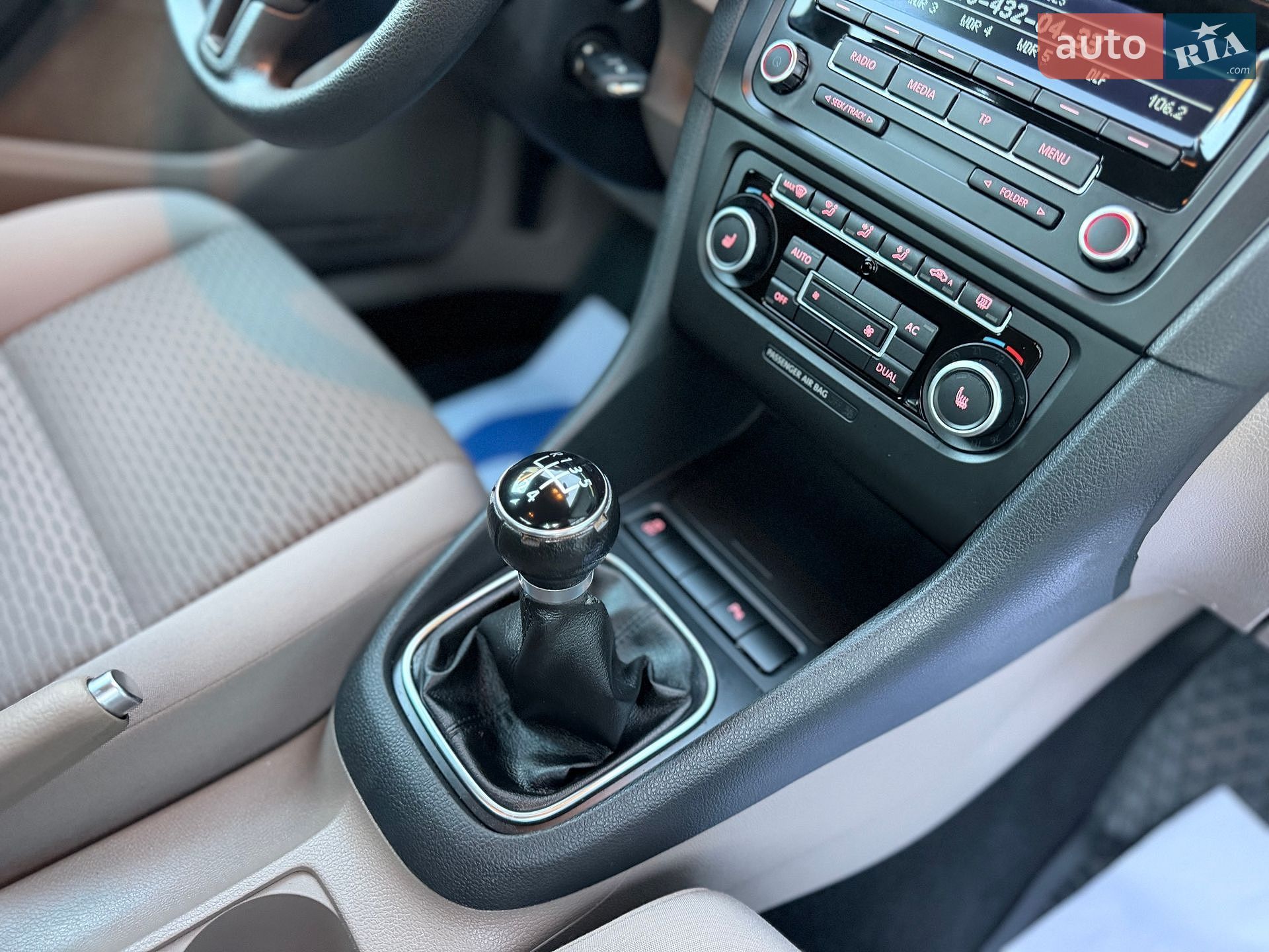 Volkswagen Golf 2012 VIN WVWZZZ1KZCP057684 фото оголошення 86 з 98