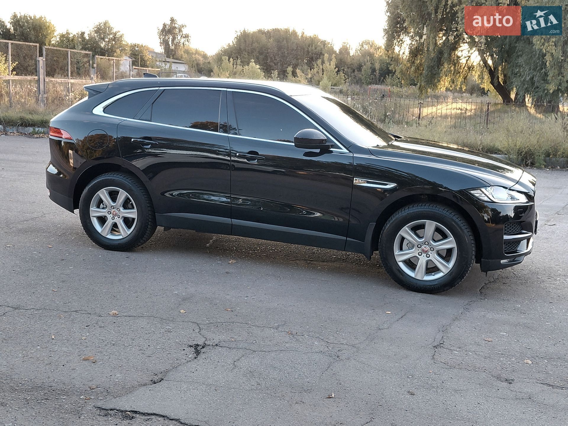 Jaguar F-Pace 2016 VIN SADCA2BN7HA068370 фото оголошення 12 з 41