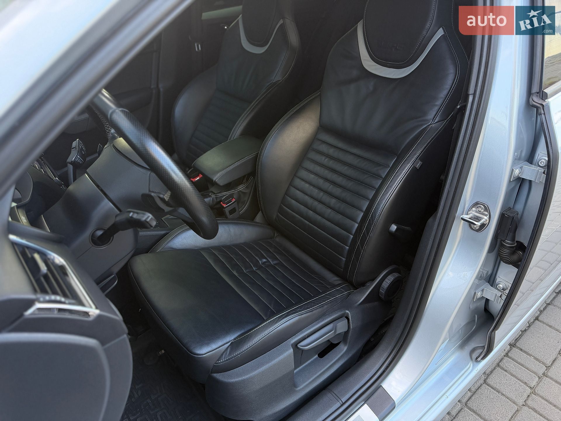 Skoda Octavia 2014 VIN TMBJK9NE6E0219785 фото оголошення 27 з 52