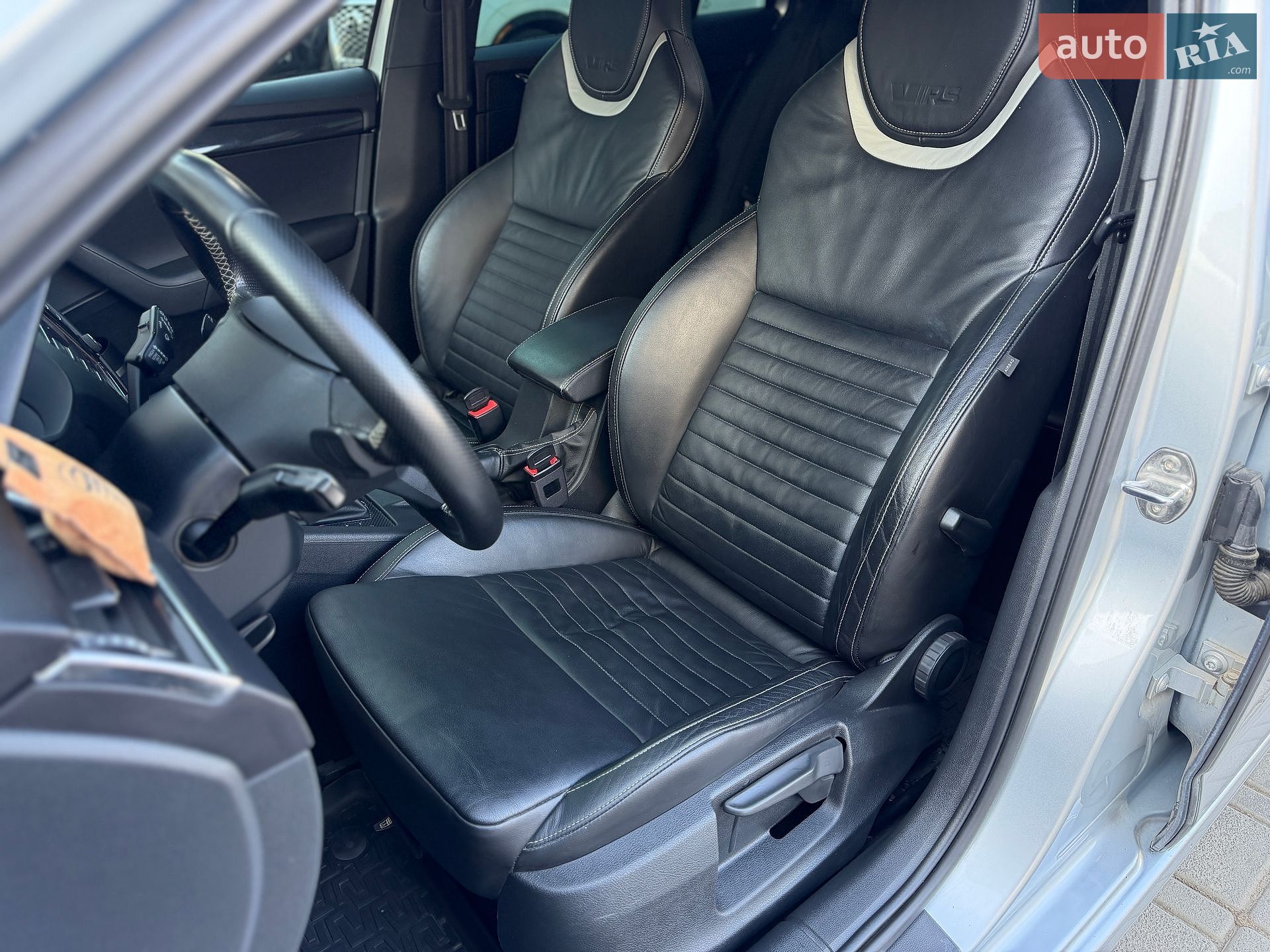 Skoda Octavia 2014 VIN TMBJK9NE6E0219785 фото оголошення 38 з 52
