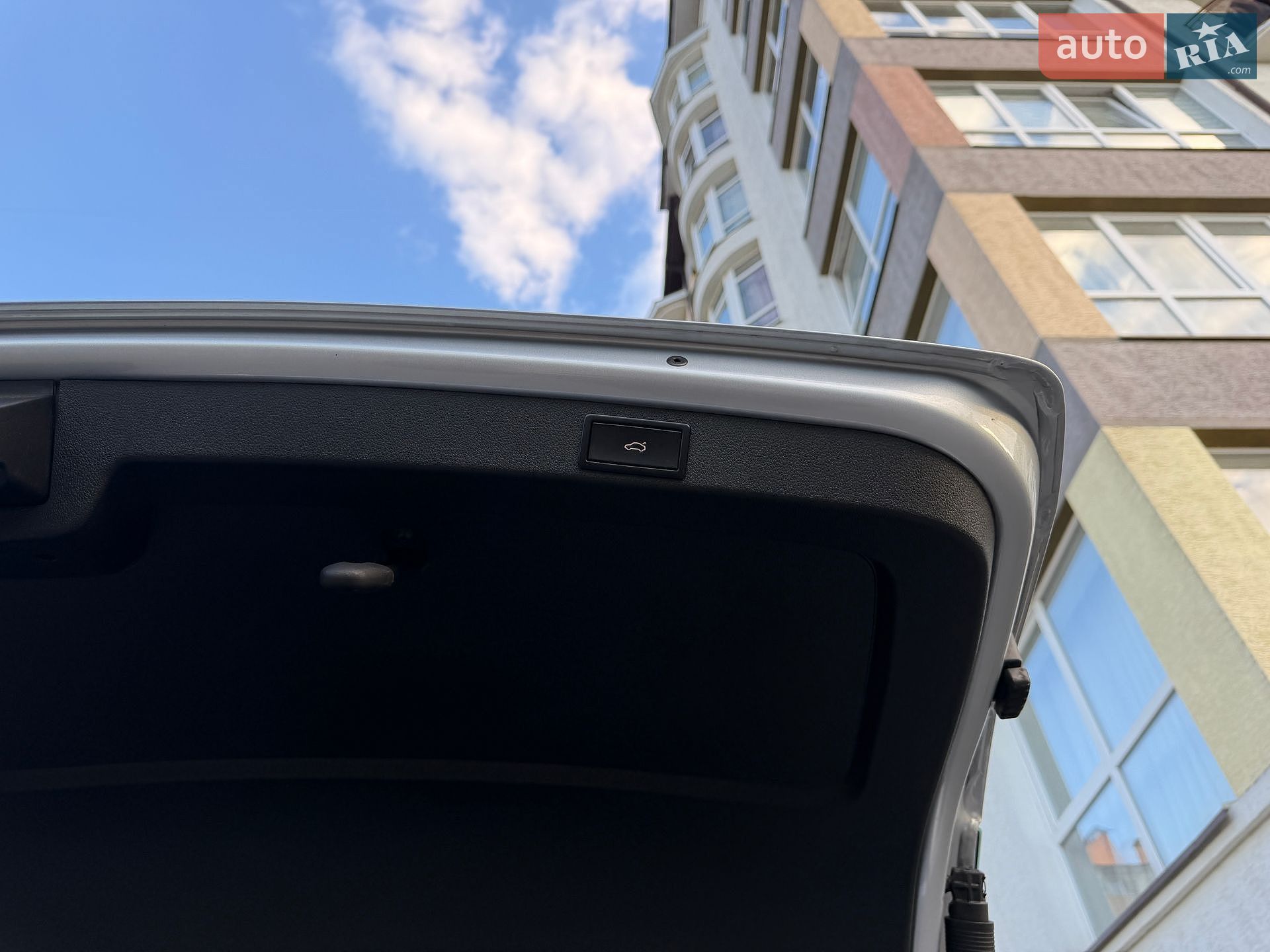 Skoda Octavia 2014 VIN TMBJK9NE6E0219785 фото оголошення 46 з 52