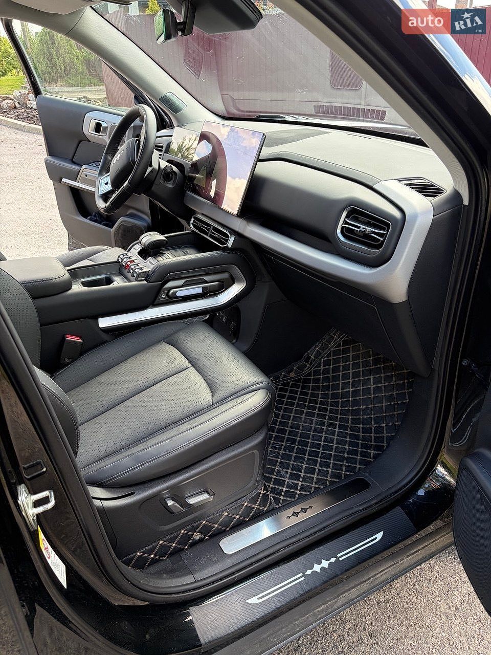 BYD Leopard 3 2025 VIN LGXFF4CD6S0829109 фото оголошення 22 з 29