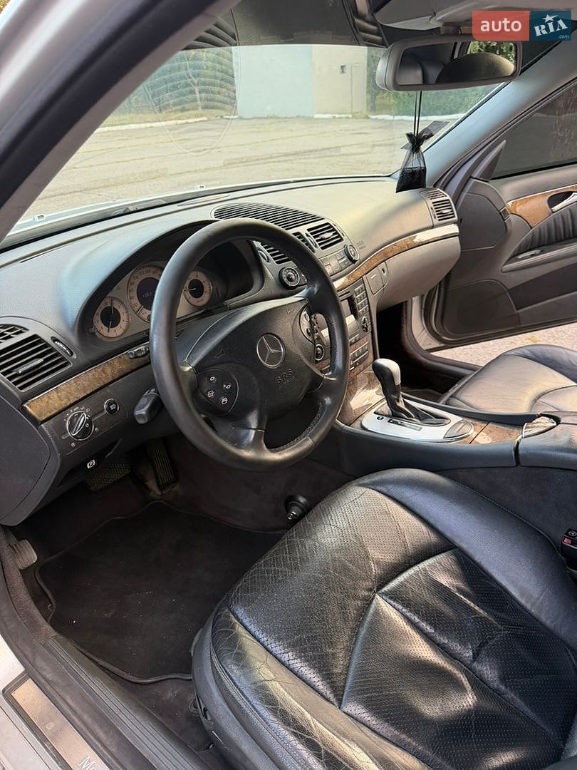 Mercedes-Benz E-Class 2004 VIN WDB2110161A578074 фото оголошення 8 з 15