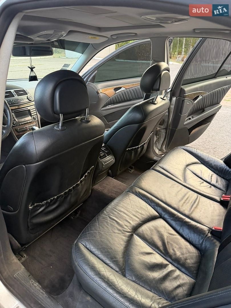 Mercedes-Benz E-Class 2004 VIN WDB2110161A578074 фото оголошення 9 з 15