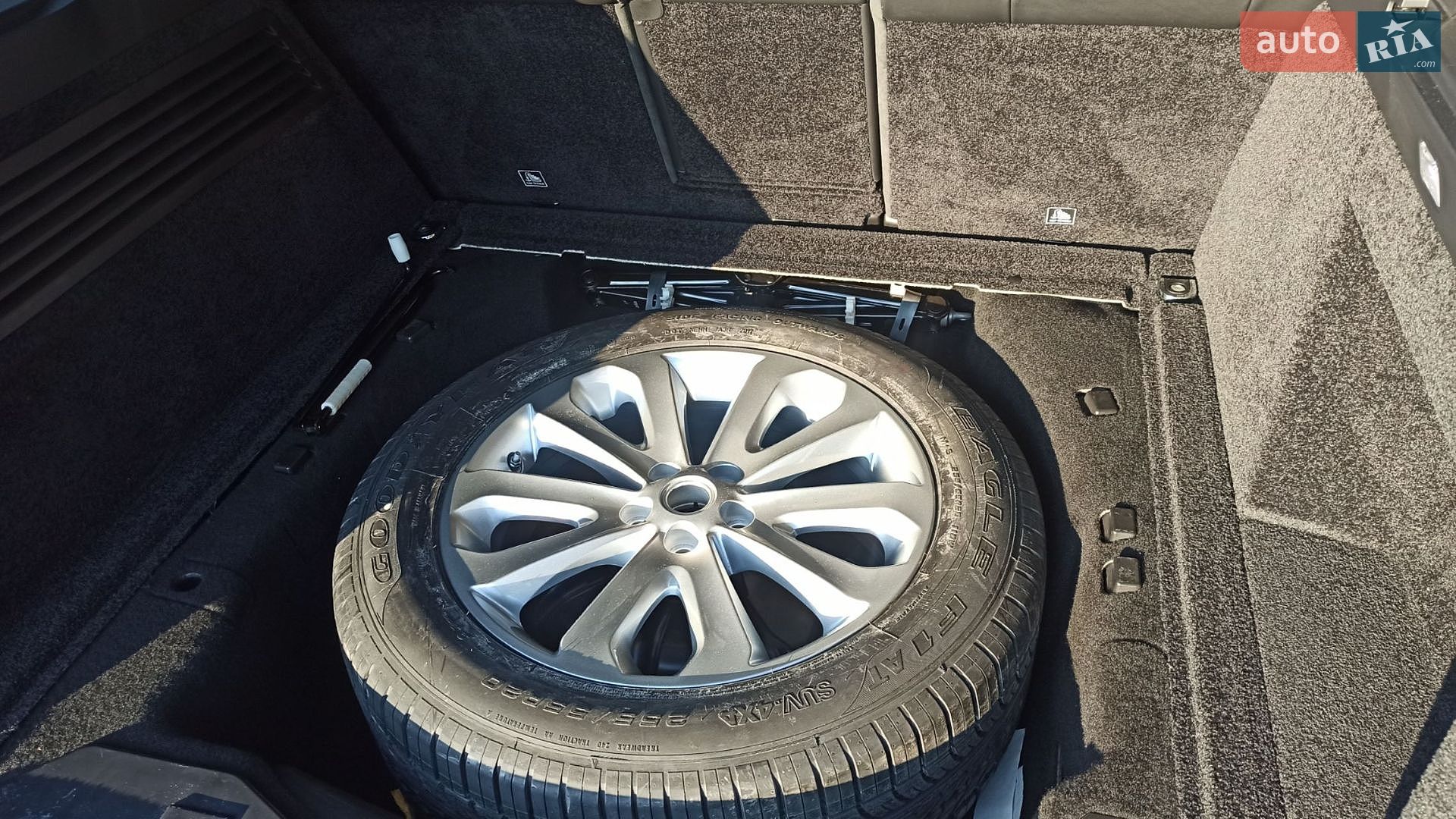 Land Rover Range Rover 2017 VIN SALGS2FK5HA355449 фото оголошення 91 з 93