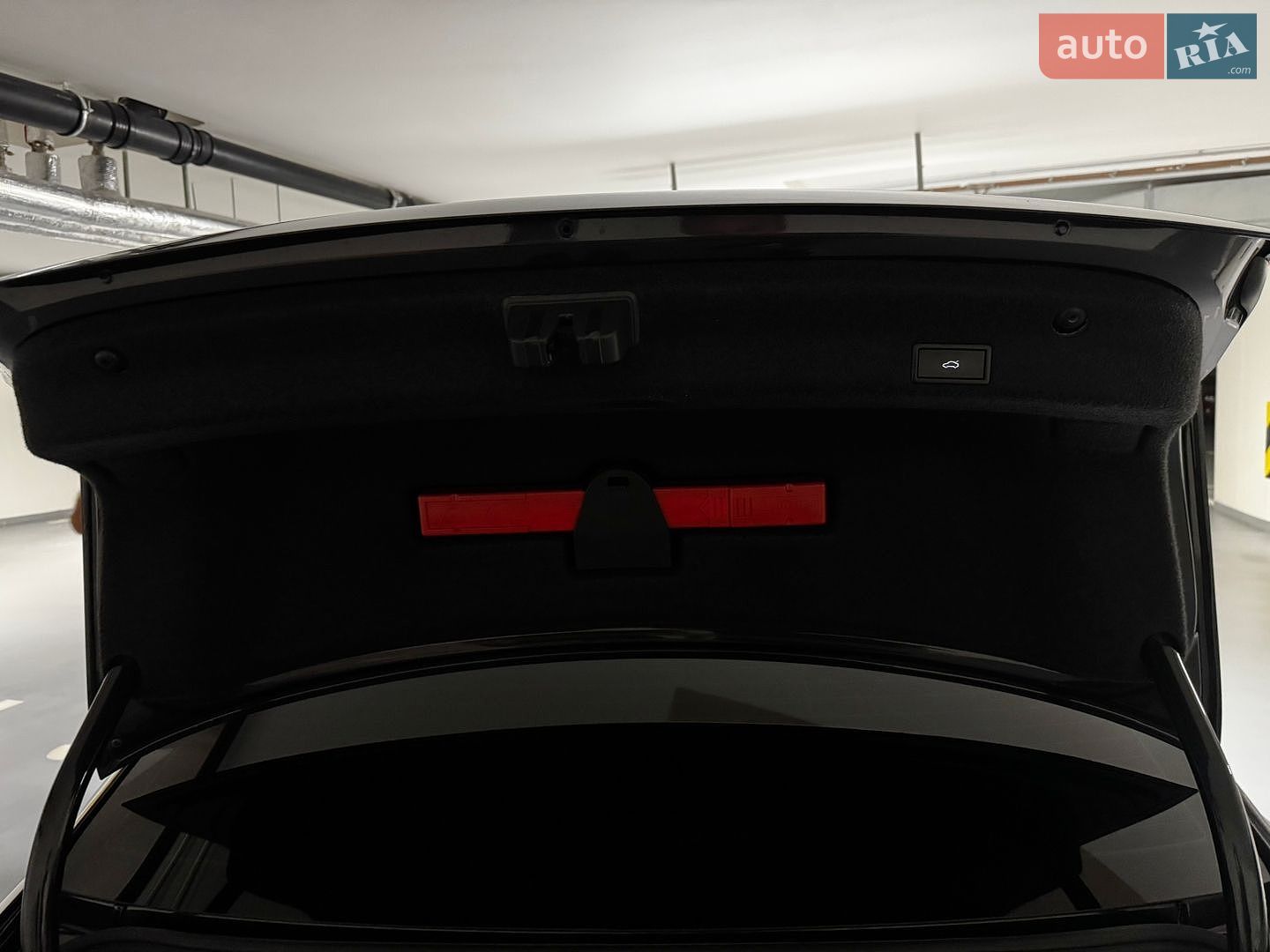 Volkswagen Passat 2018 VIN WVWZZZ3CZKE054352 фото оголошення 5 з 6