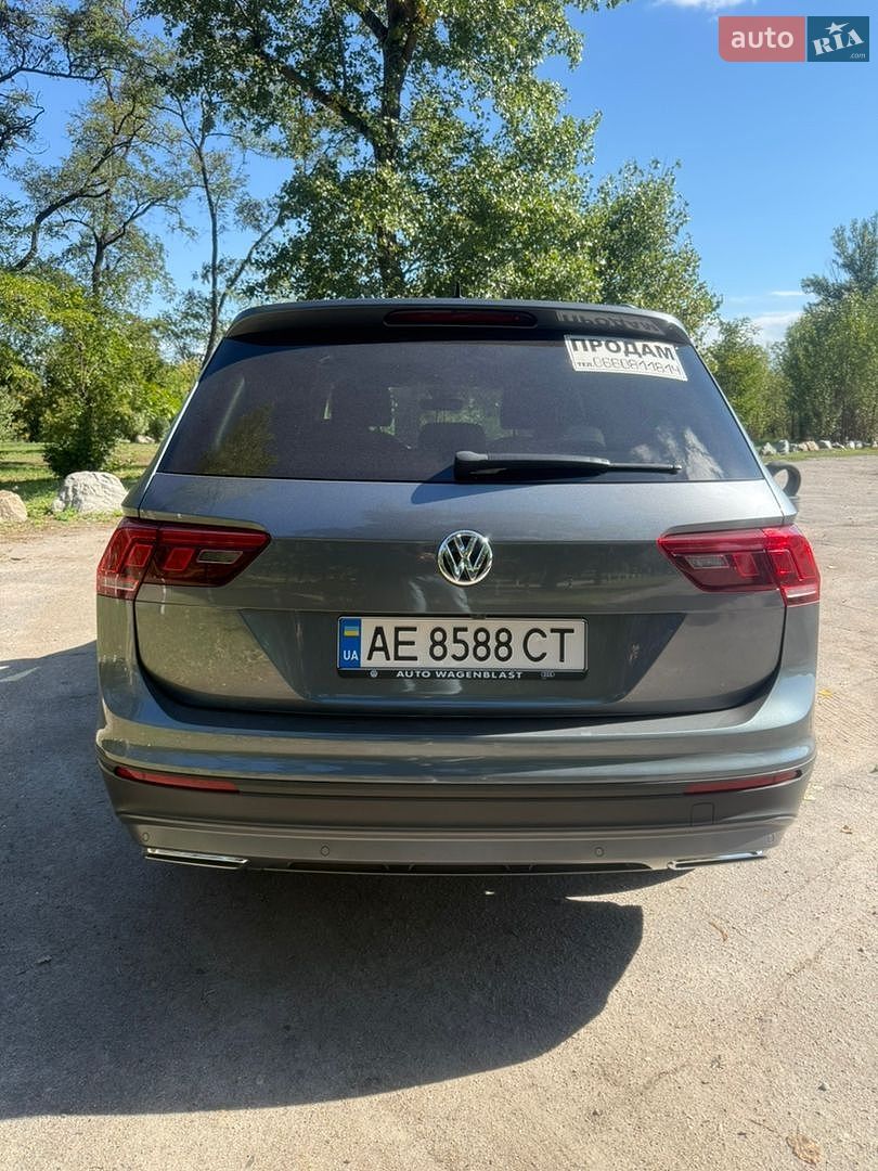 Volkswagen Tiguan 2019 VIN WVGZZZ5NZKM163001 фото оголошення 3 з 21