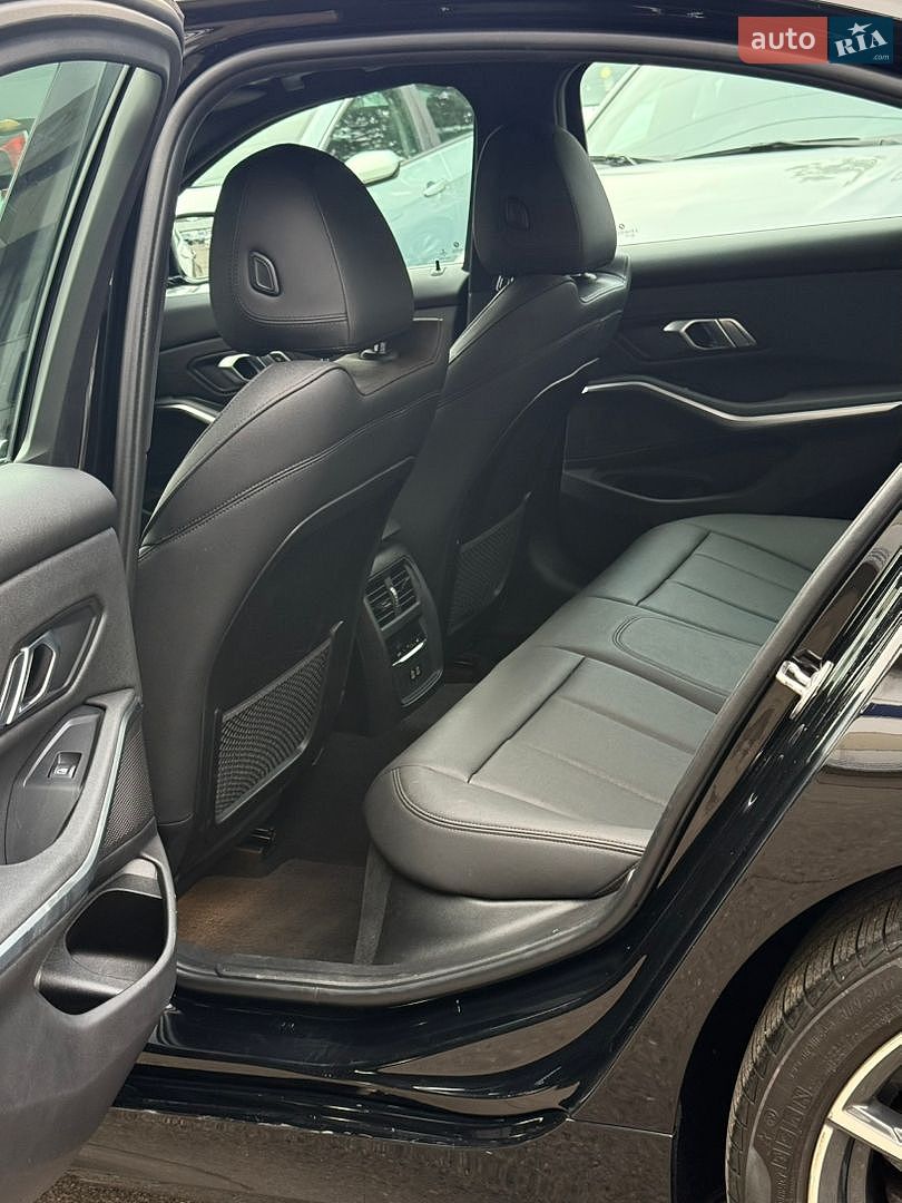 BMW 3 Series 2021 VIN 3MW5R7J07M8B73736 фото оголошення 35 з 59