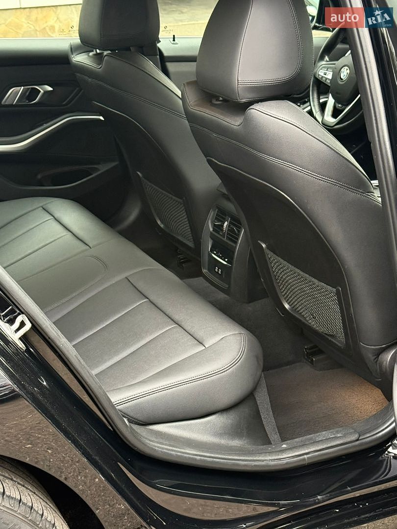 BMW 3 Series 2021 VIN 3MW5R7J07M8B73736 фото оголошення 38 з 59