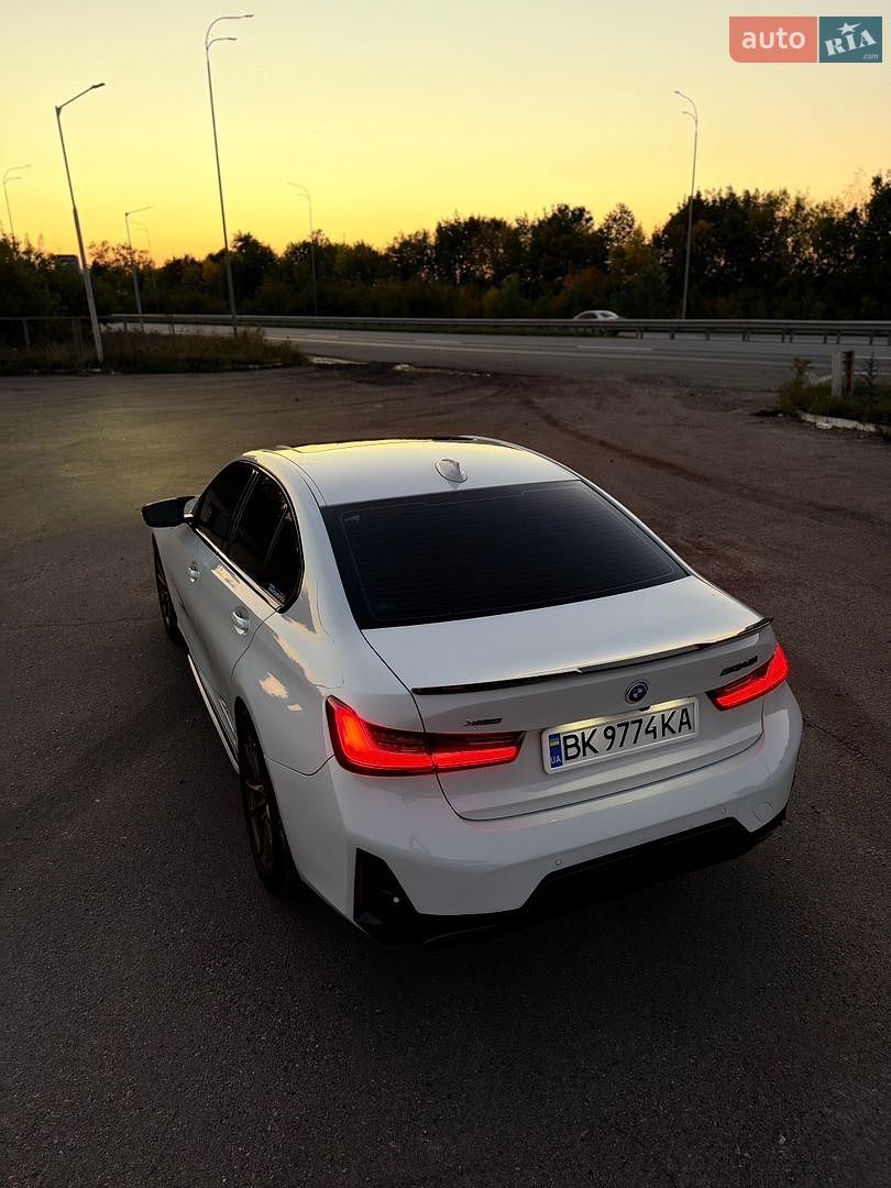 BMW 3 Series 2019 VIN WBA5R7C53KAJ87126 фото оголошення 16 з 61