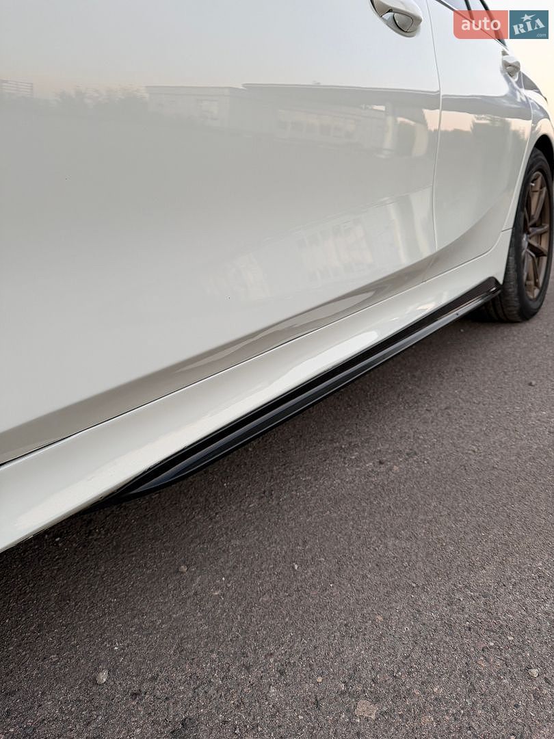 BMW 3 Series 2019 VIN WBA5R7C53KAJ87126 фото оголошення 23 з 61