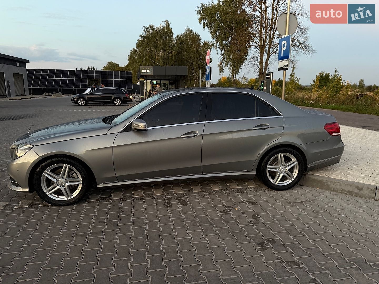 Mercedes-Benz E-Class 2014 VIN WDD2120051B001471 фото оголошення 7 з 39
